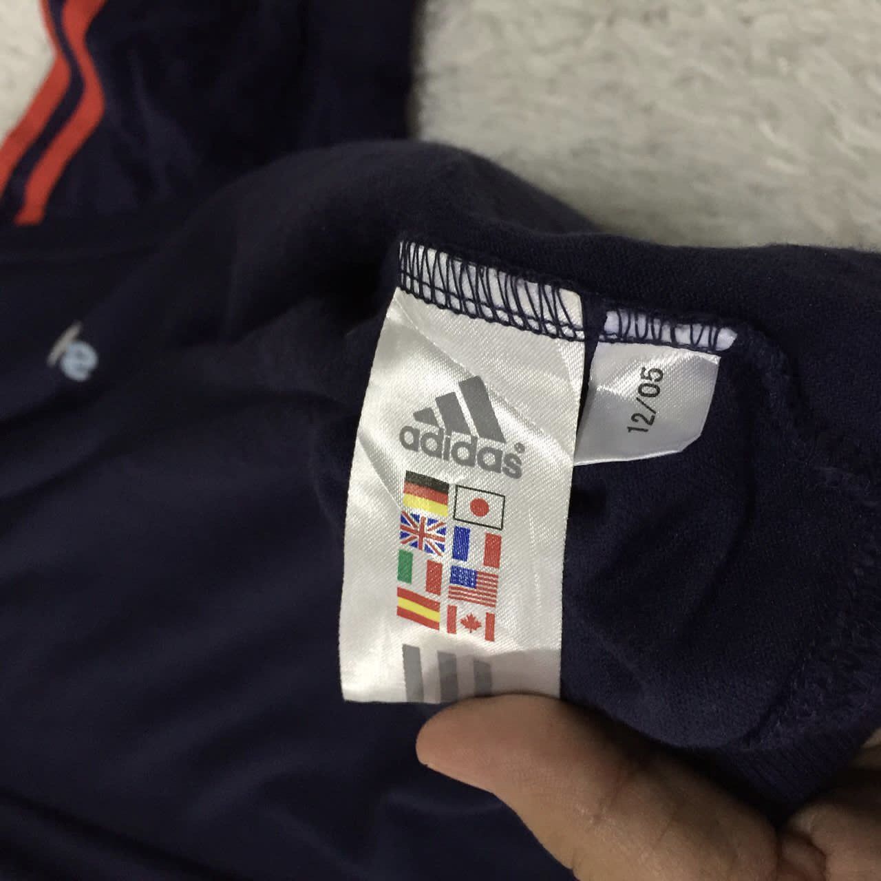 Adidas OFFER UP! Vintage Streetwear Adidas 3 Stripes Hoodie Size US S / EU 44-46 / 1 - 7 Thumbnail
