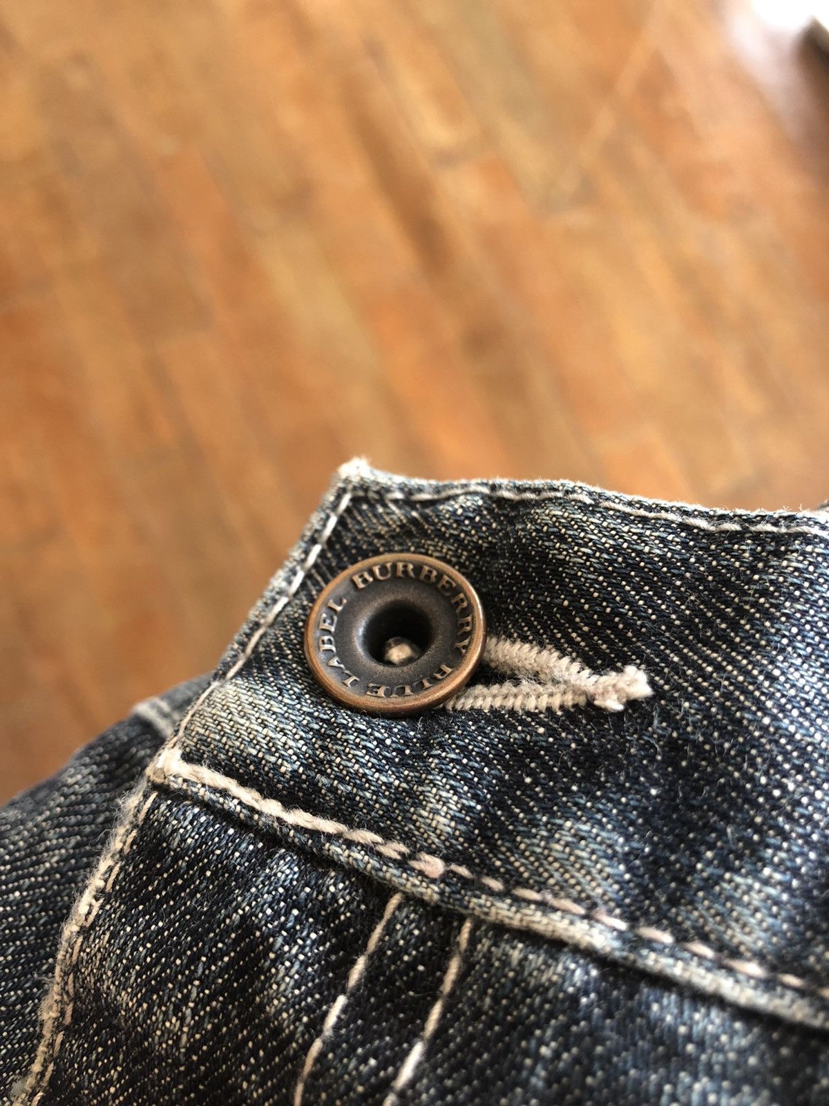 Burberry × Designer BURBERRY blue label LONDON denim blue jeans Size US 34 / EU 50 - 21 Thumbnail