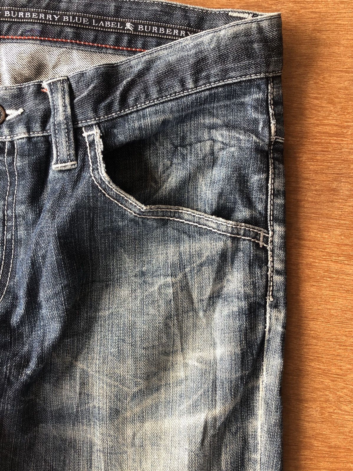 Burberry × Designer BURBERRY blue label LONDON denim blue jeans Size US 34 / EU 50 - 10 Thumbnail