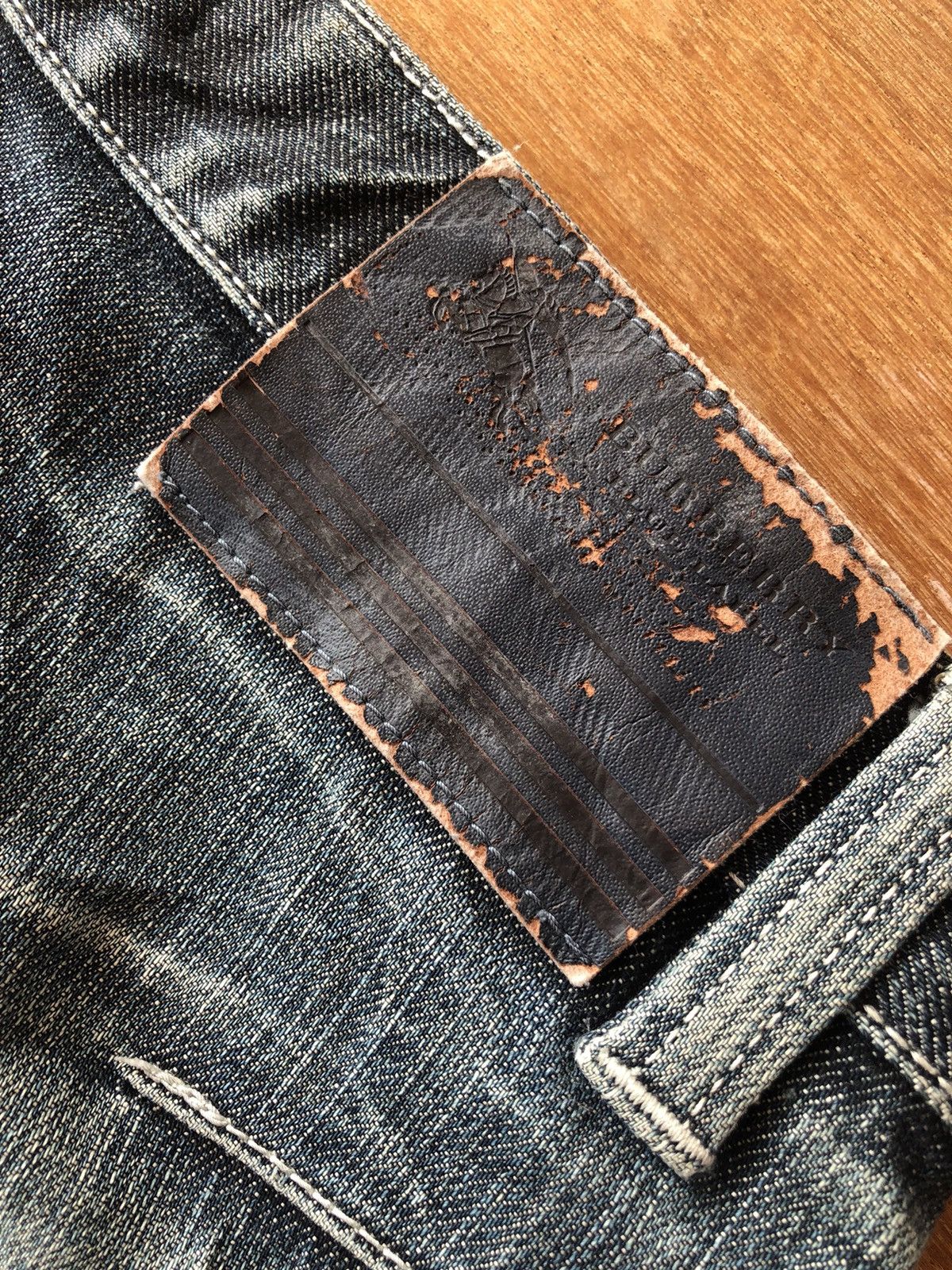 Burberry × Designer BURBERRY blue label LONDON denim blue jeans Size US 34 / EU 50 - 16 Thumbnail