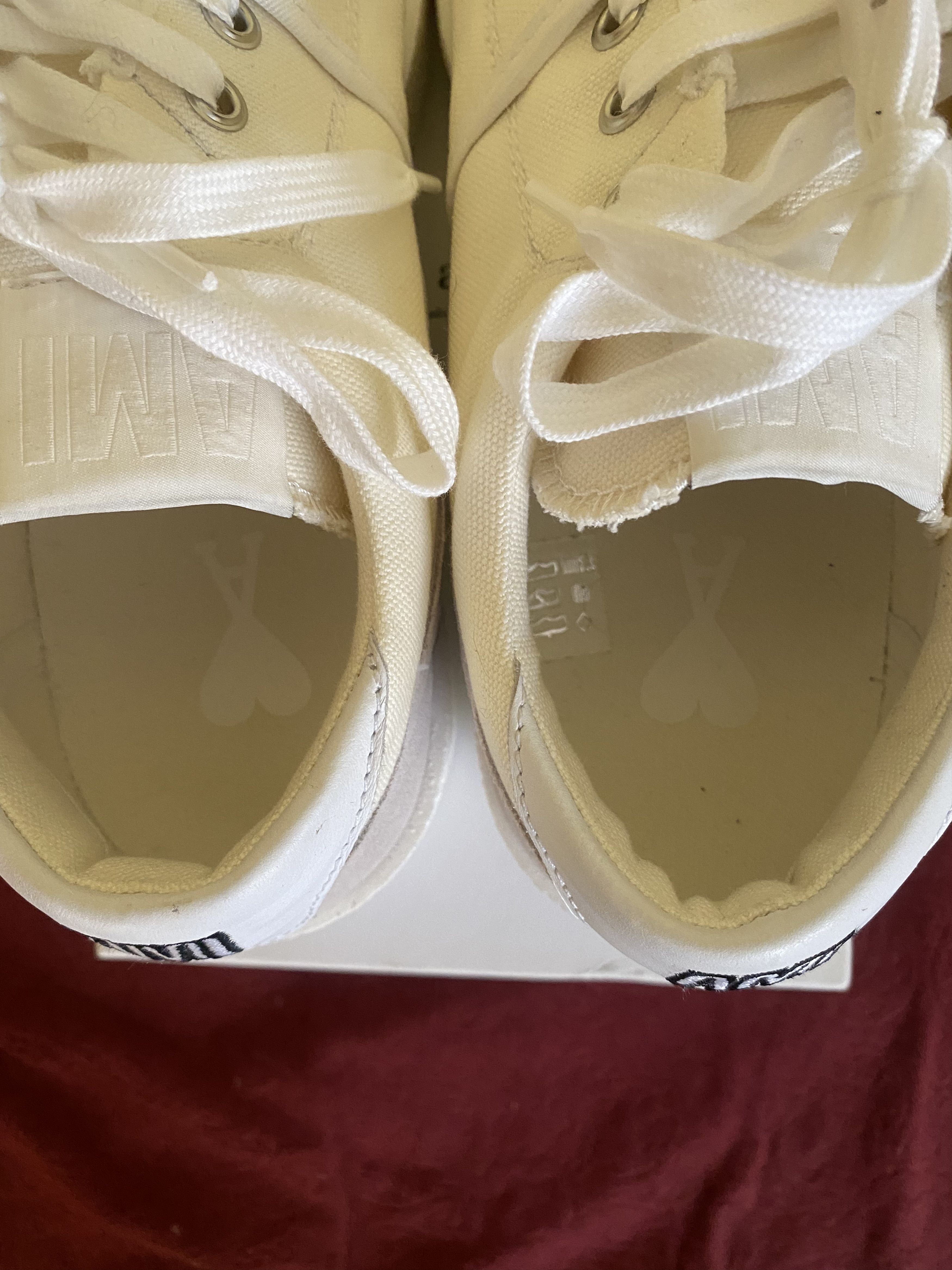 AMI Ami De Coeur Low Top Sneakers Size US 12 / EU 45 - 8 Thumbnail