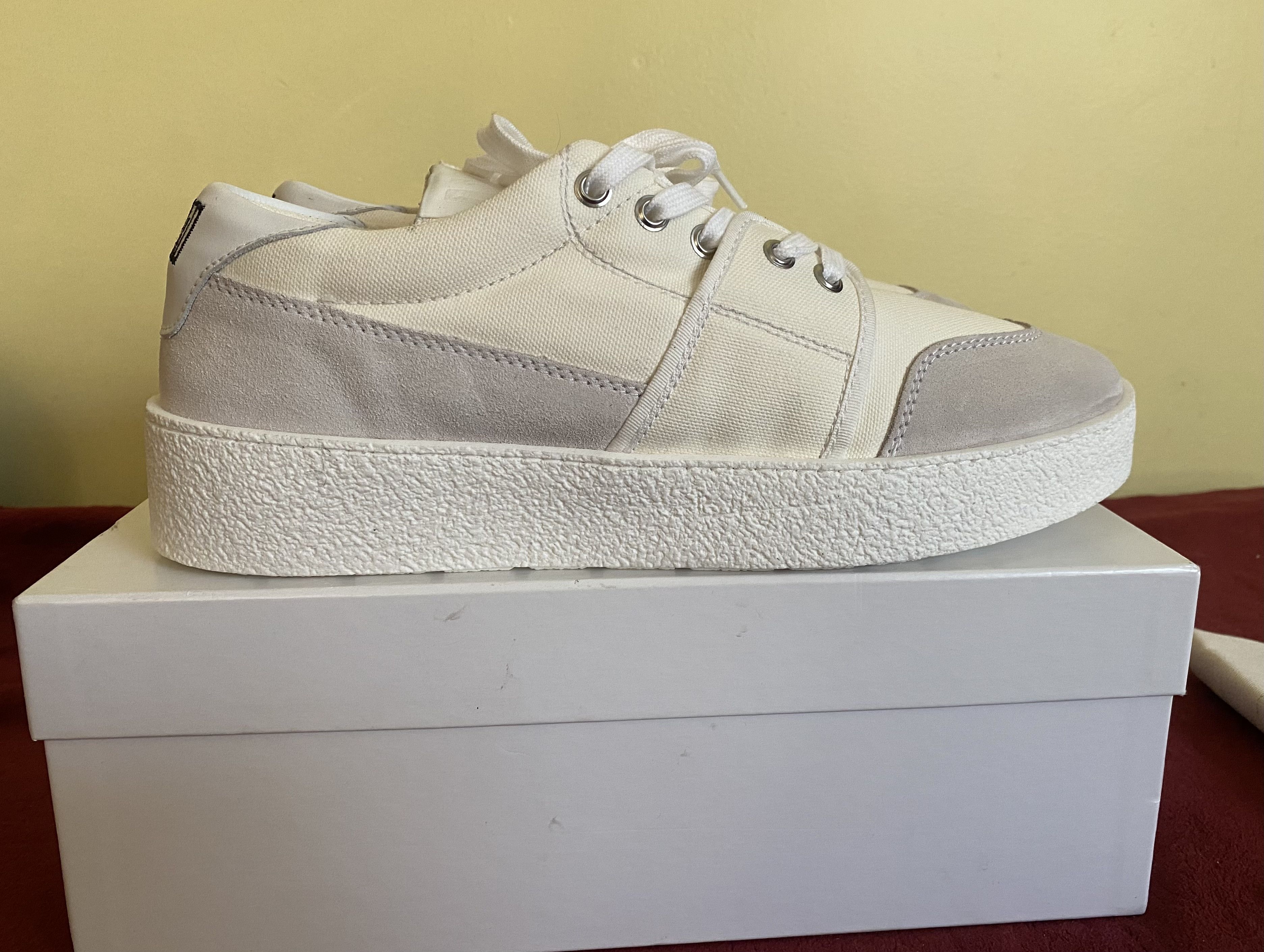 AMI Ami De Coeur Low Top Sneakers Size US 12 / EU 45 - 1 Thumbnail