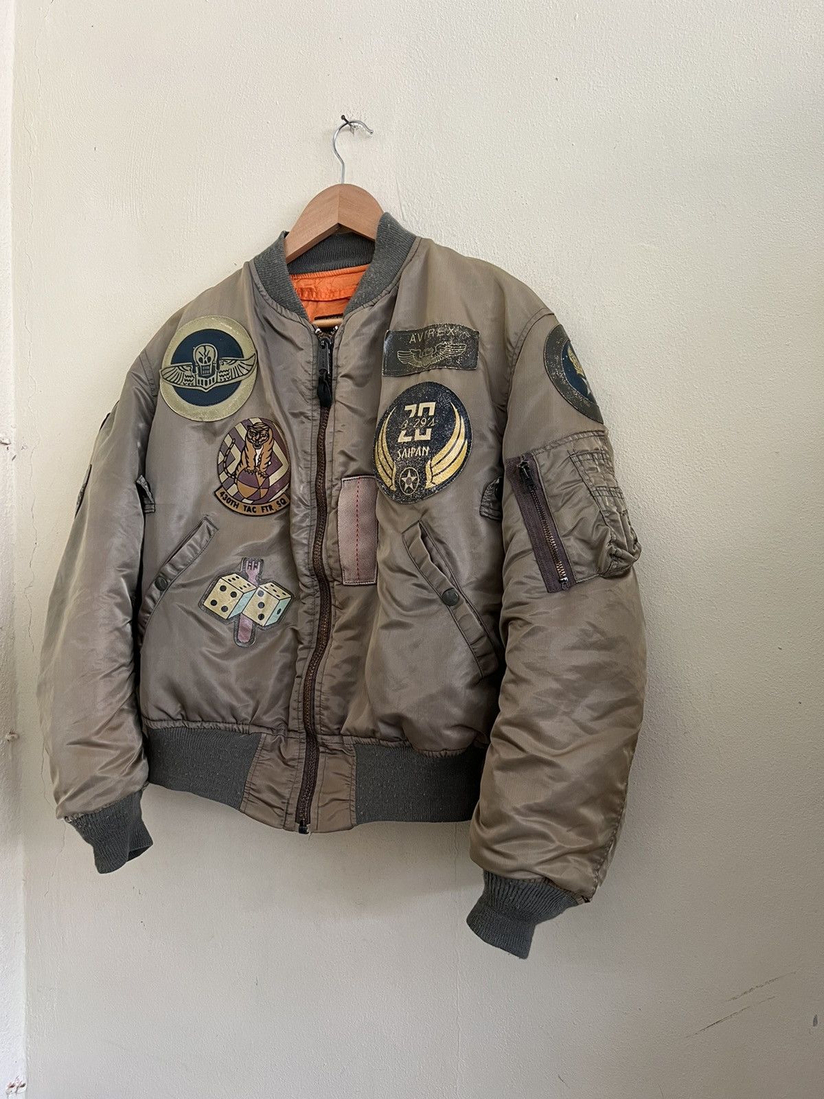 Avirex × Vintage Vintage Avirex Ma-1 8 patches Bomber Jacket Size US M / EU 48-50 / 2 - 2 Thumbnail
