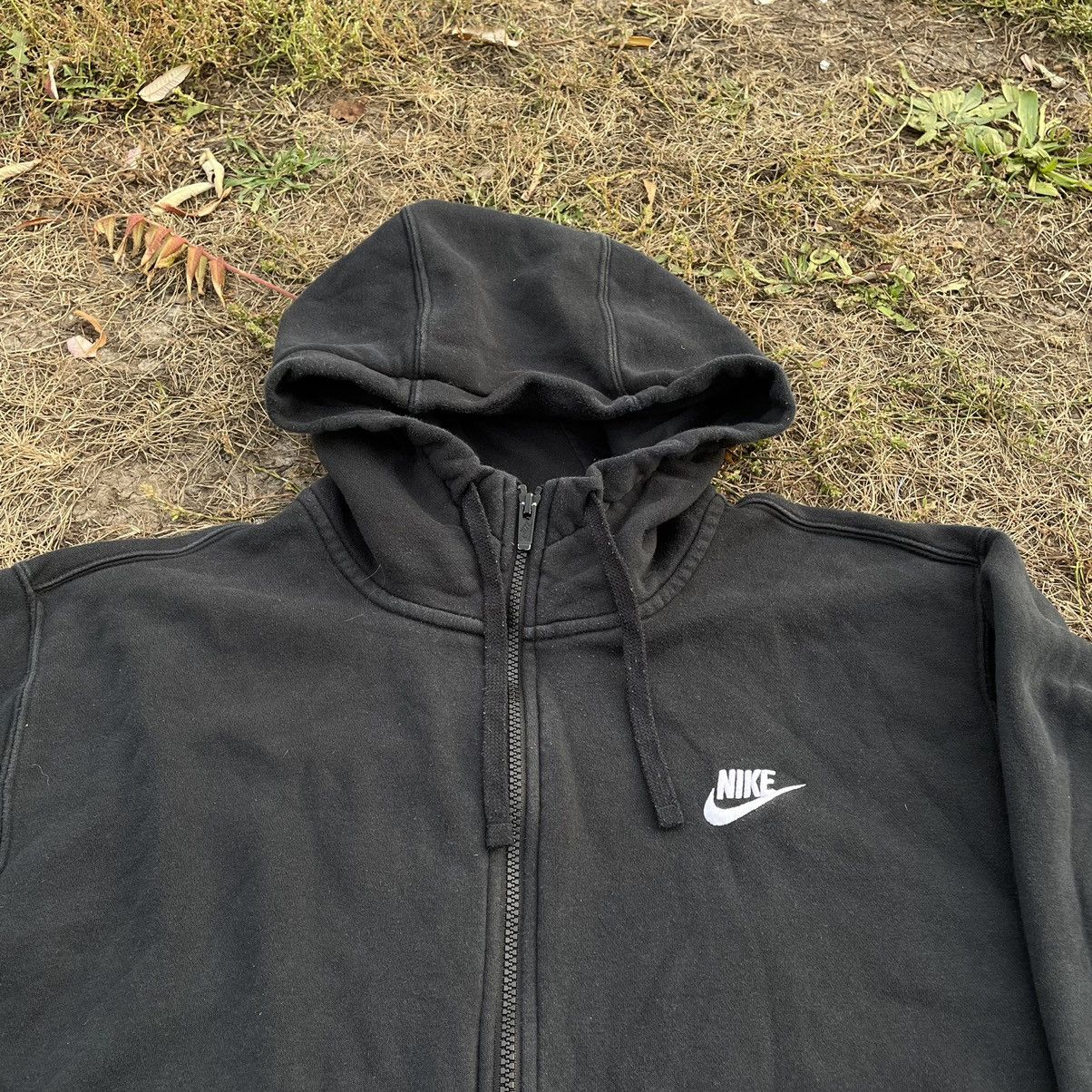 Vintage Vintage 90s Sun Faded Nike Logo Crewneck Travis Kanyewest Size US XL / EU 56 / 4 - 6 Thumbnail