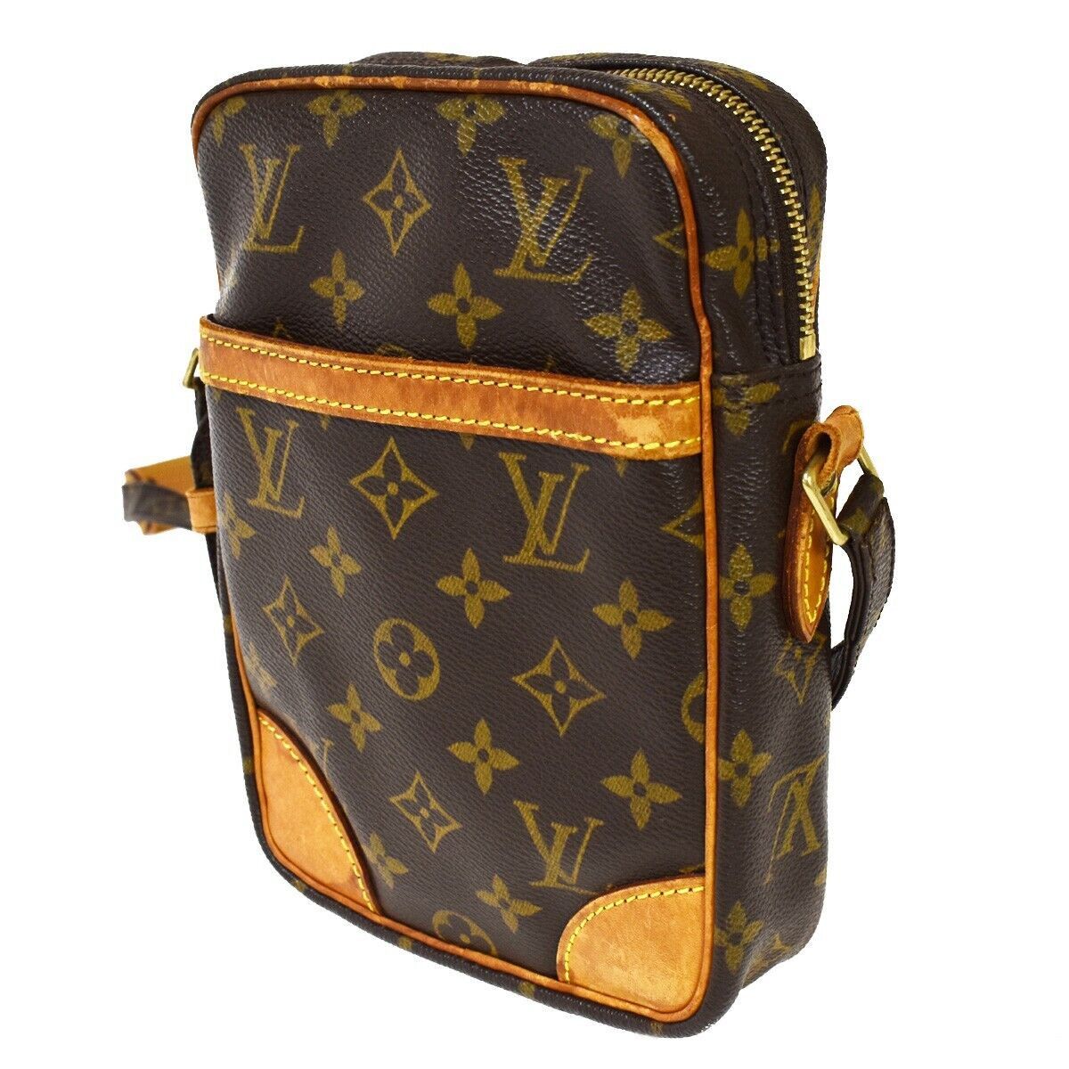 Louis Vuitton Danube Crossbody Bag Size ONE SIZE - 2 Thumbnail