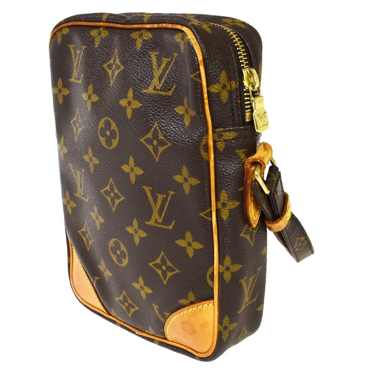 Louis Vuitton Danube Crossbody Bag Size ONE SIZE - 4 Thumbnail