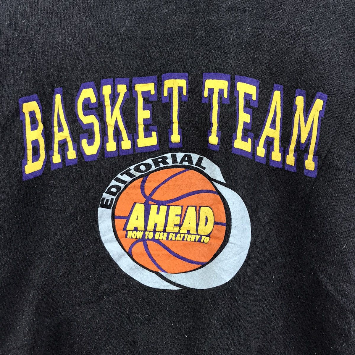 Vintage Vintage 90s BASKET TEAM NBA Ahead Baskeball Sport Sweatshirt Size US XL / EU 56 / 4 - 3 Thumbnail