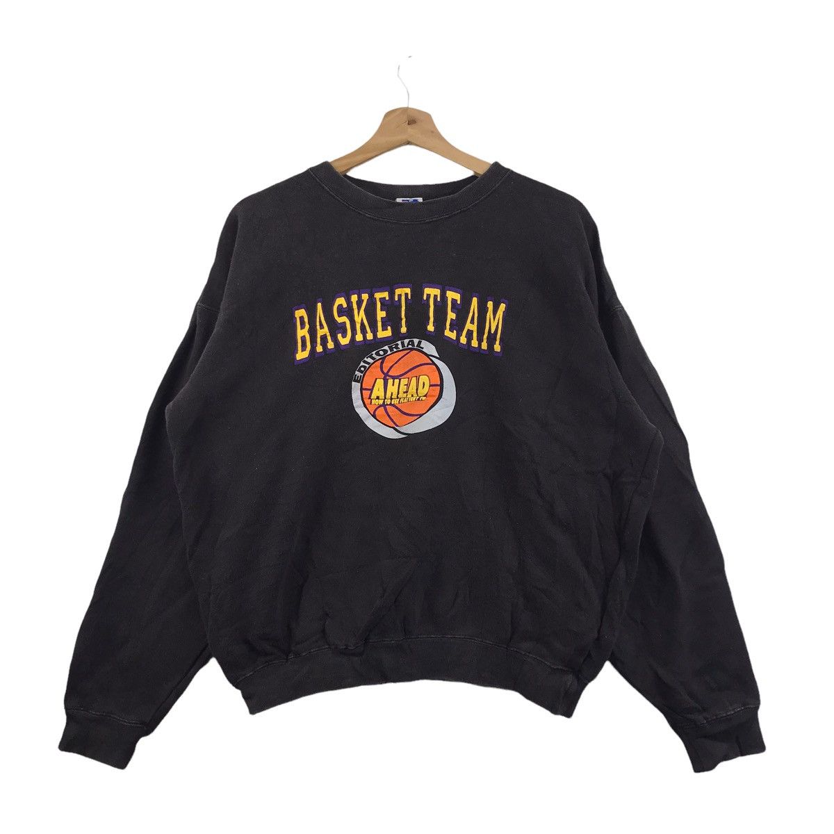 Vintage Vintage 90s BASKET TEAM NBA Ahead Baskeball Sport Sweatshirt Size US XL / EU 56 / 4 - 1 Thumbnail