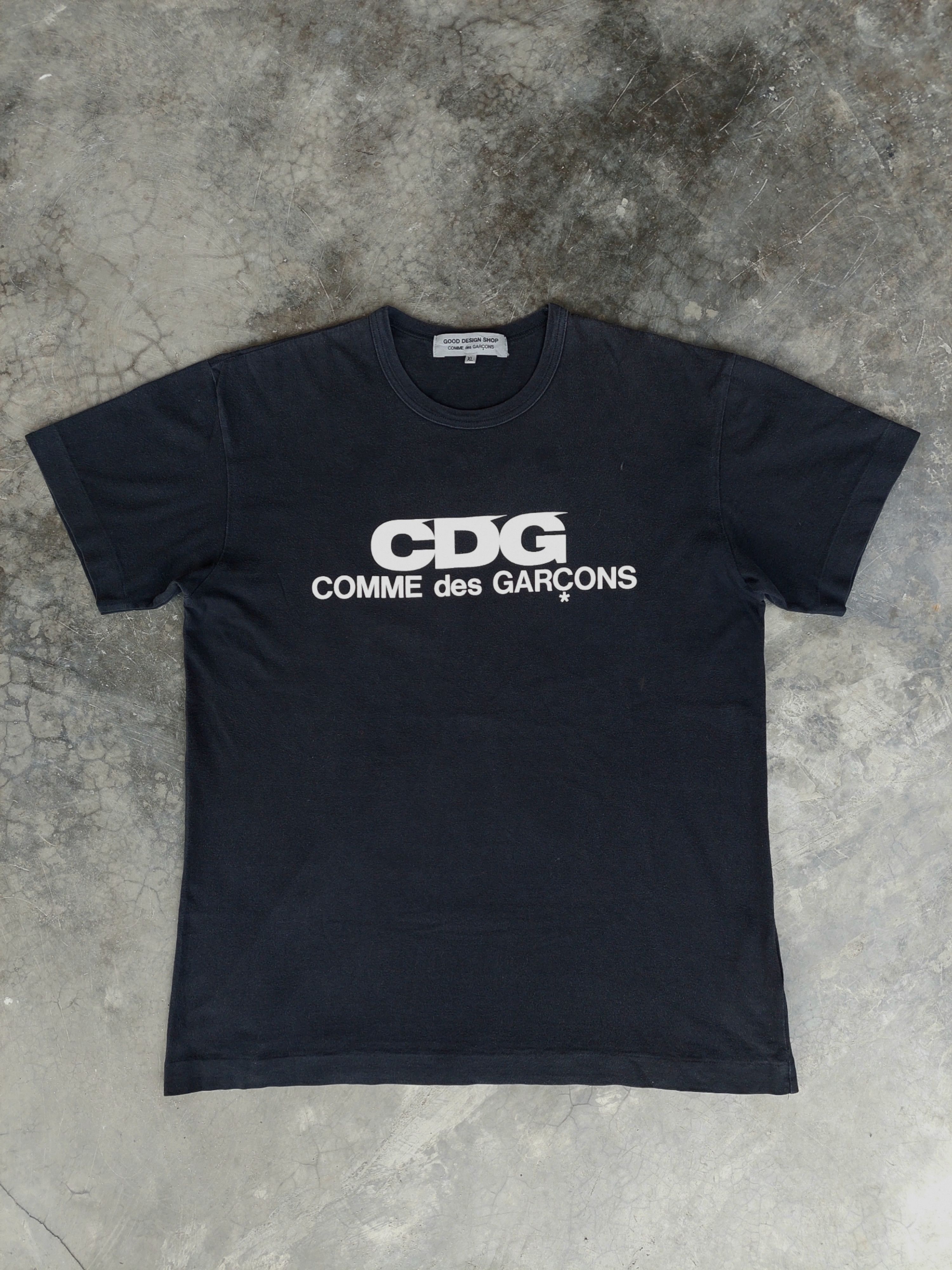 Comme des Garcons OFFER Vtg CDG x GOOD DESIGN SHOP Spellout Design T shirt Grailed