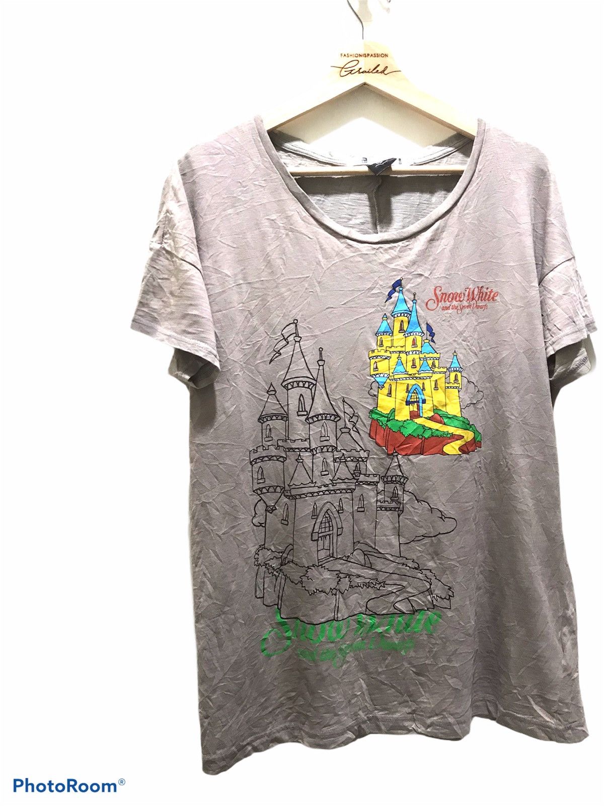 Disney Uniqlo x Undercover Snow White And The Seven Dwarfs Size US XL / EU 56 / 4 - 2 Thumbnail