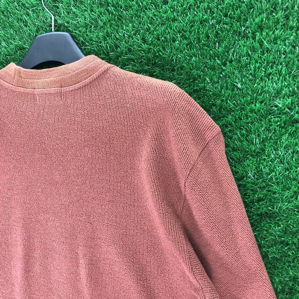 Vintage Vintage 80's Decade Club Sweatshirt High Toned Size US M / EU 48-50 / 2 - 5 Thumbnail