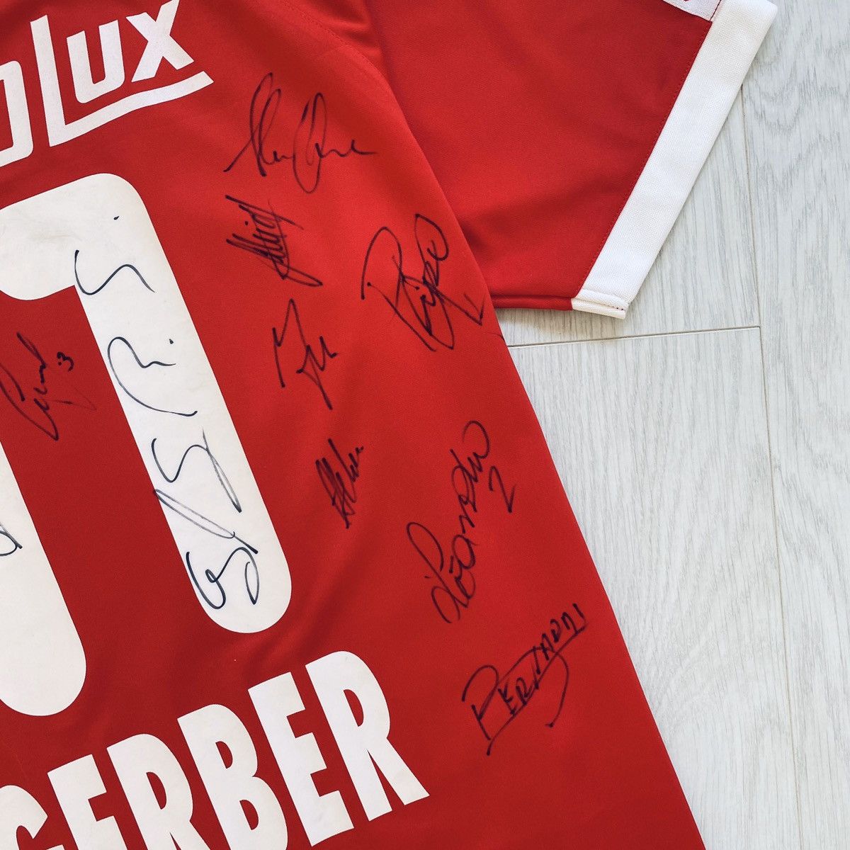 Hummel × Vintage 2005 2006 Thun MATCH ISSUE Gerber Hummel Soccer Jersey Size US L / EU 52-54 / 3 - 10 Thumbnail