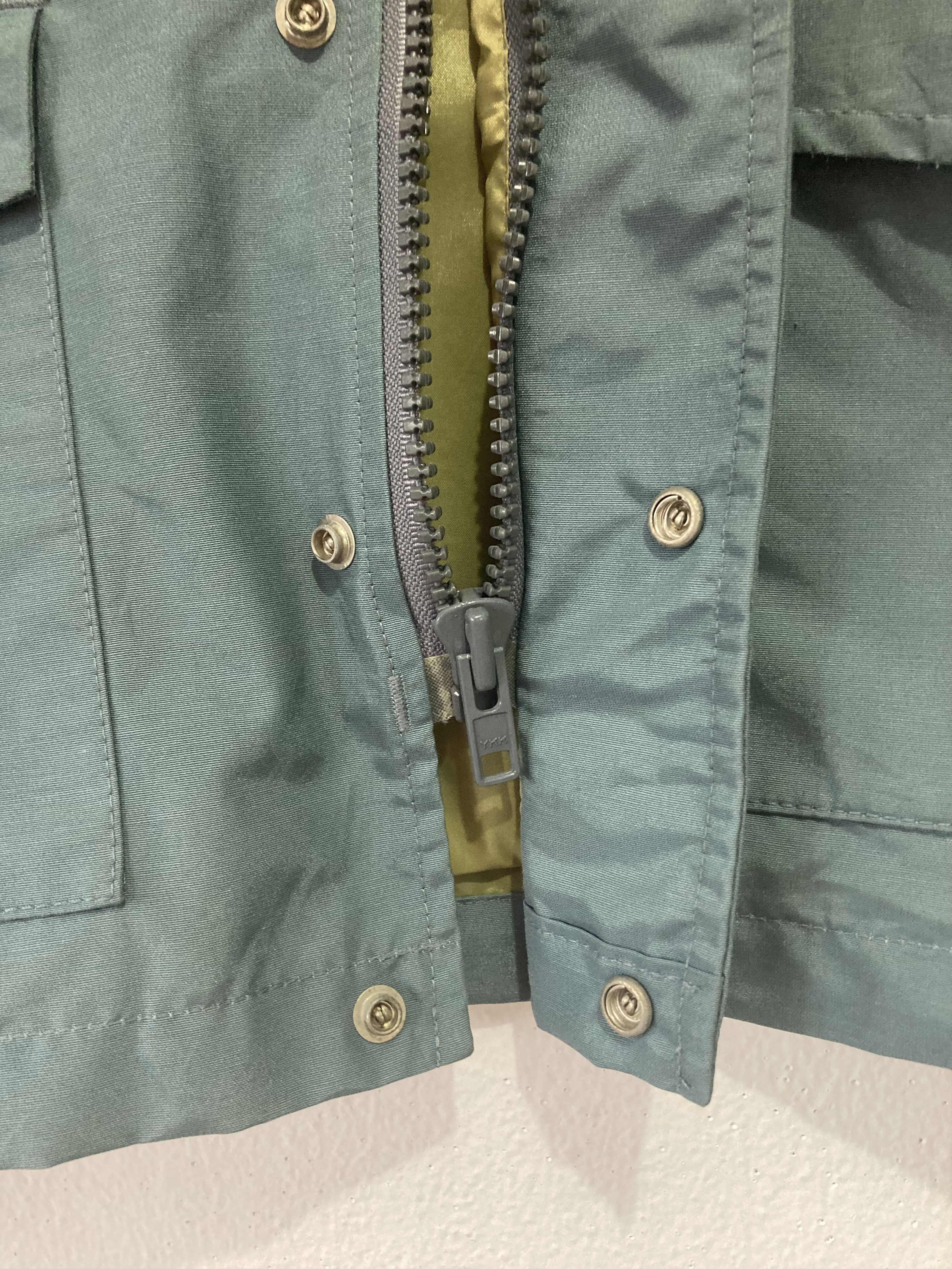 Sierra Designs VTG 90 Sierra Designs Snap Button Up And Zip Size US M / EU 48-50 / 2 - 13 Thumbnail