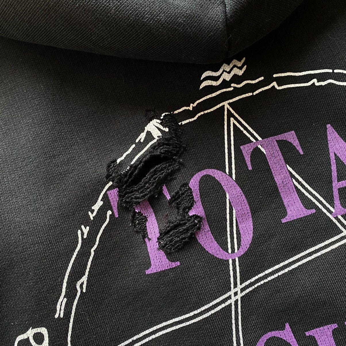 Vetements Vetements Total Fucking Darkness Hoodie Size US M / EU 48-50 / 2 - 8 Thumbnail