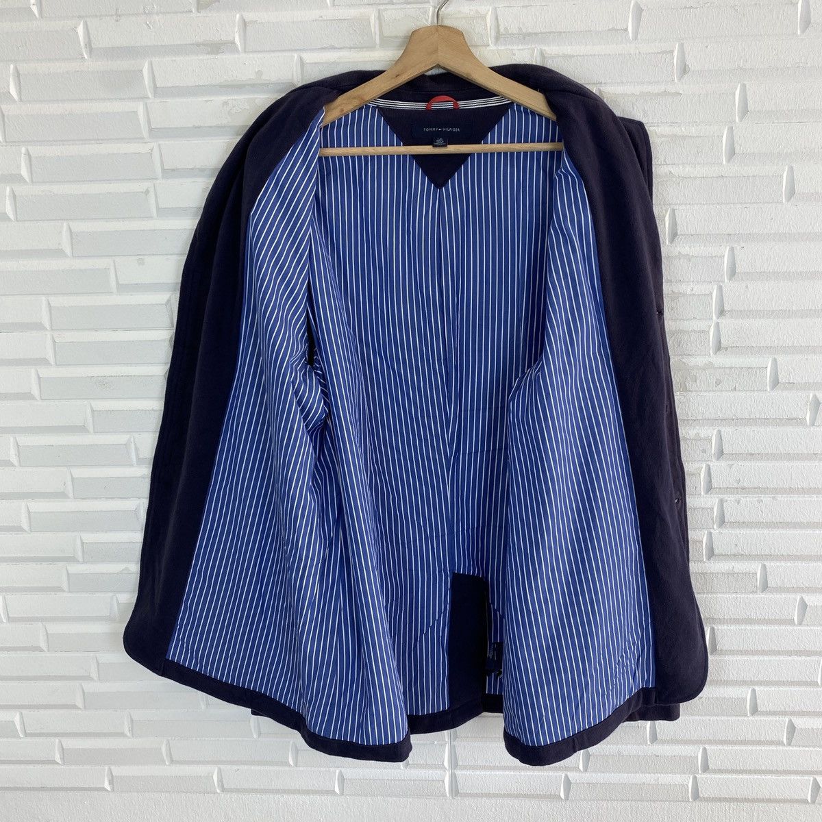 Designer Tommy Hilfiger Embroidery Button Up Coat Size US L / EU 52-54 / 3 - 16 Thumbnail
