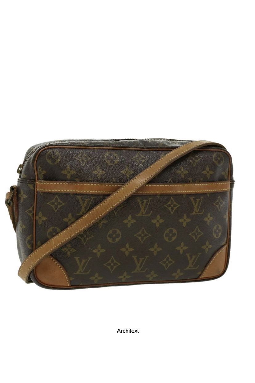 Louis Vuitton Monogram Crossbody Bag Size ONE SIZE - 1 Thumbnail