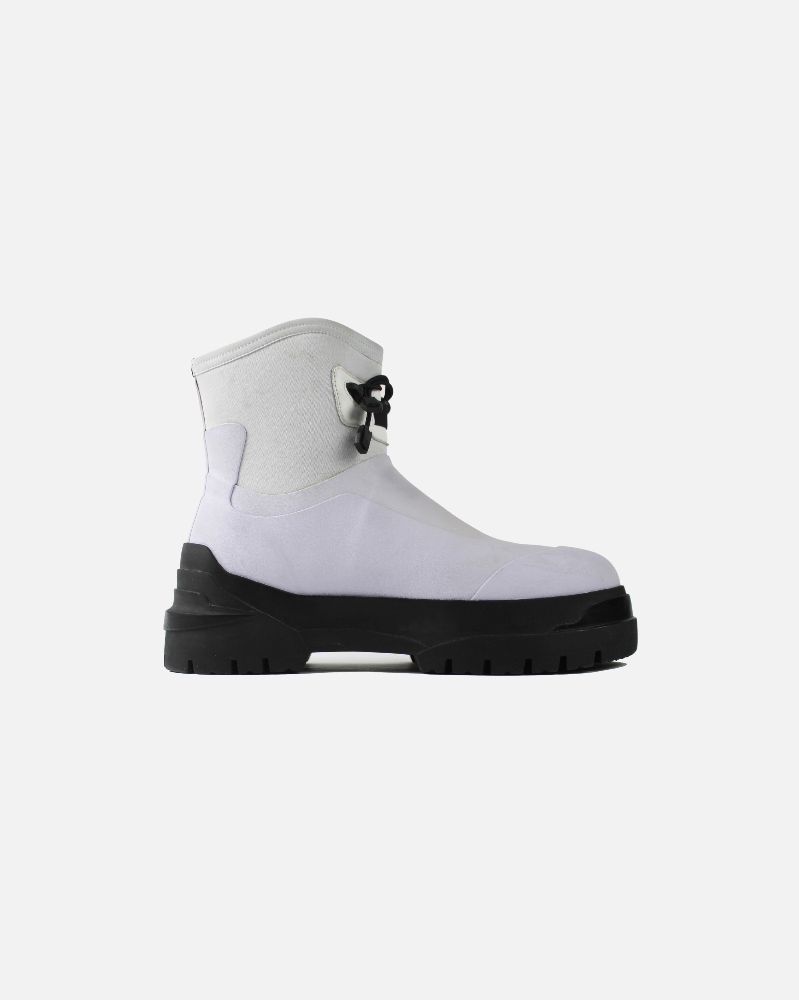 1017 ALYX 9SM × Moncler Moncler x Alyx Alison Scarpa Boots Size US 11 / EU 44 - 1 Thumbnail