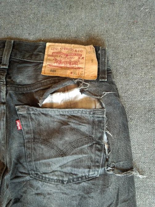 Levi's × Vintage 90s Vintage Levis 501 Faded Black Distressed Jeans 30x31 Size US 30 / EU 46 - 5 Thumbnail