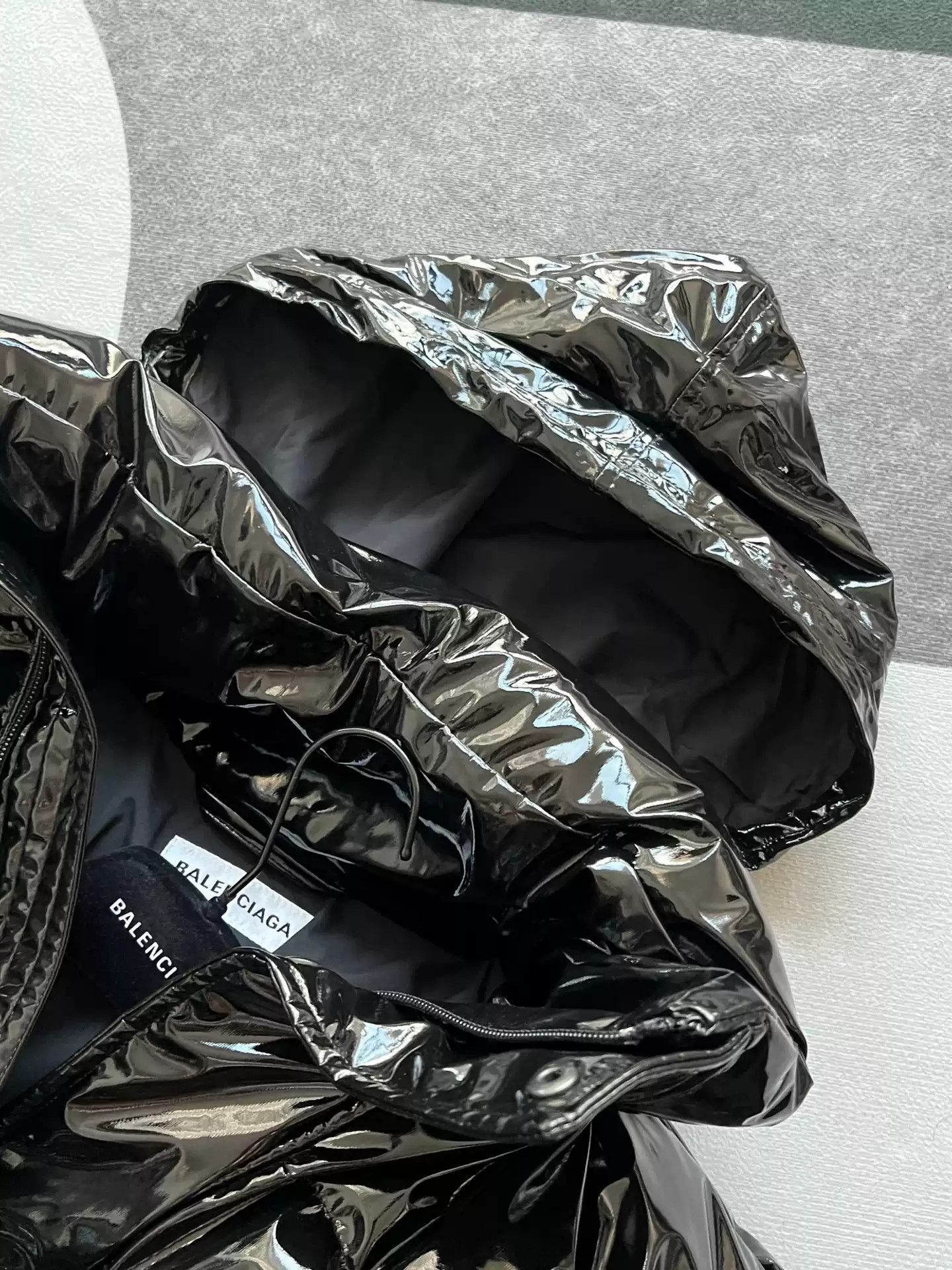 Balenciaga Balenciaga 20fw Patent Leather Down JKT Size XS / US 0-2 / IT 36-38 - 7 Thumbnail