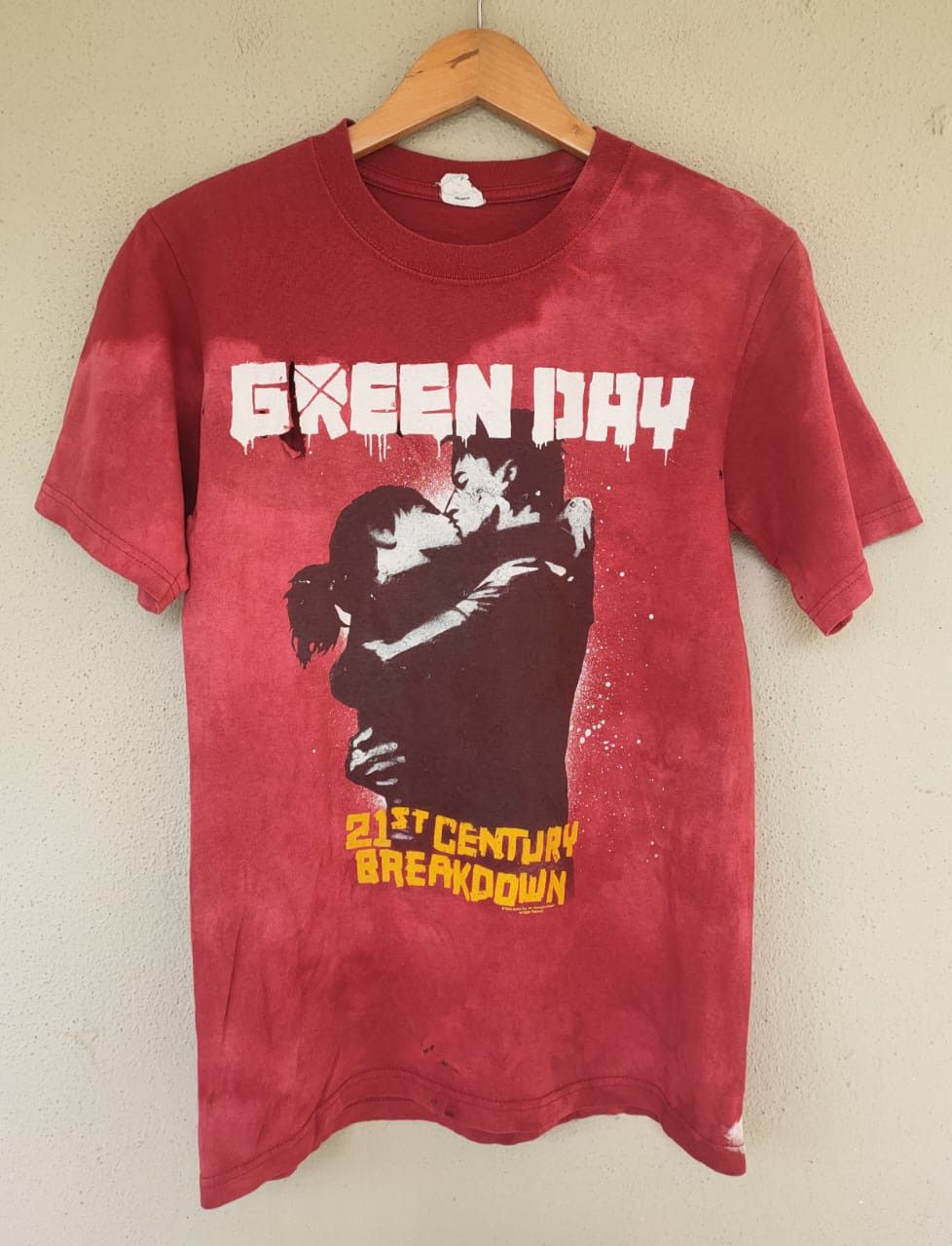 image of Anvil x Band Tees Thrashed Distressed Green Day Band T in Red, Men's (Size Small)