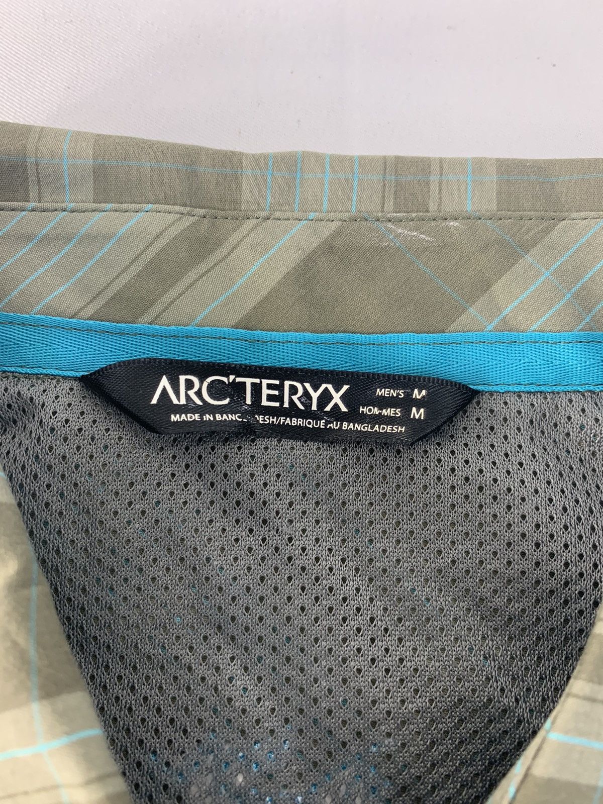Arc'teryx Hype Arc’teryx Flannel Double Pocket Button Down Shirt Size US M / EU 48-50 / 2 - 5 Thumbnail