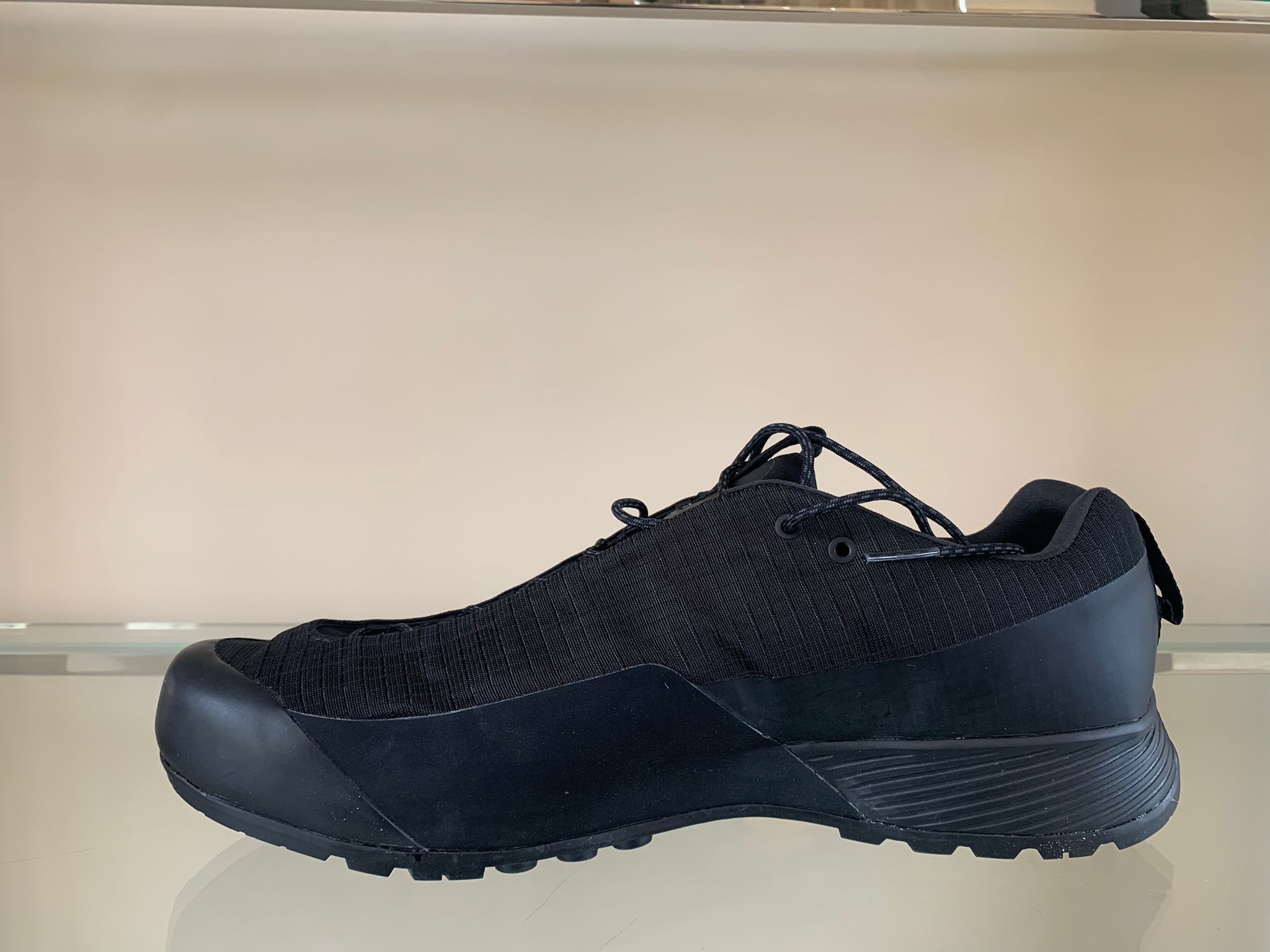 Konseal FL GTX in Black