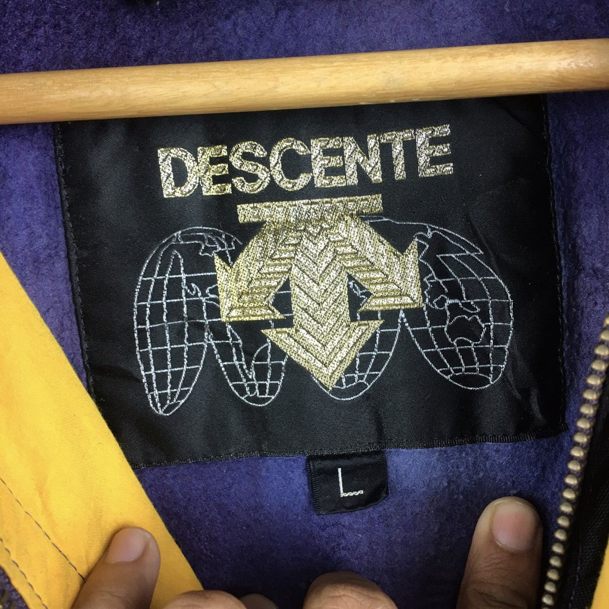 Descente Vtg DESCENTE JAPAN Ski Techno Gear Heavy Jacket Windbreaker Size US L / EU 52-54 / 3 - 4 Thumbnail