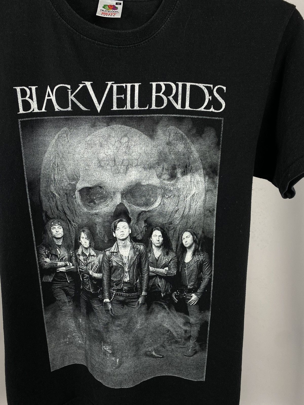 Band Tees Black veil brides vintage band tee rock tee big logo size M Size US M / EU 48-50 / 2 - 3 Thumbnail