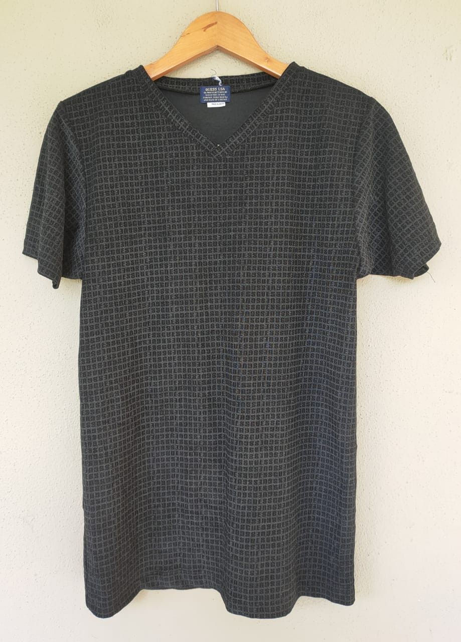 Vintage Vintage Guess Monogram T Size US S / EU 44-46 / 1 - 1 Thumbnail
