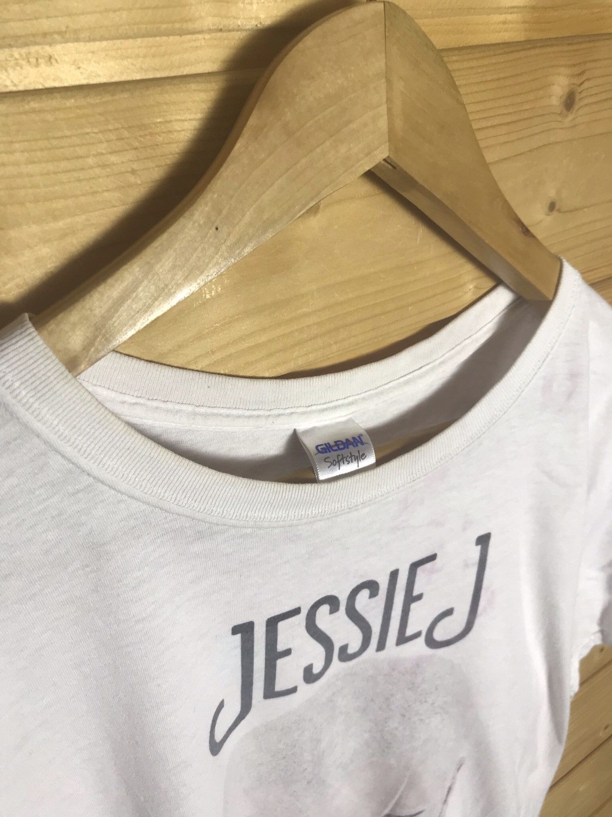 Band Tees Jessie J t-shirt Size US L / EU 52-54 / 3 - 11 Thumbnail