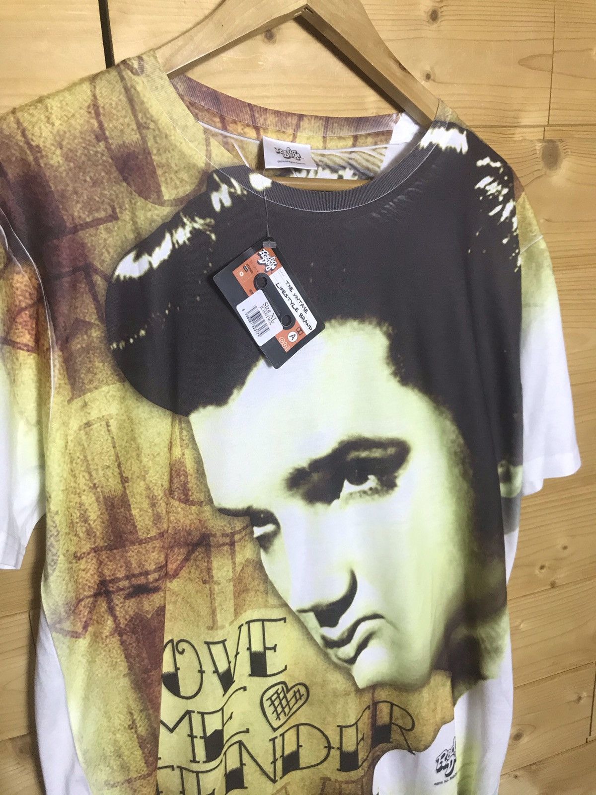 Band Tees 2016 Elvis Presley t-shirt with tag Size US XL / EU 56 / 4 - 2 Thumbnail