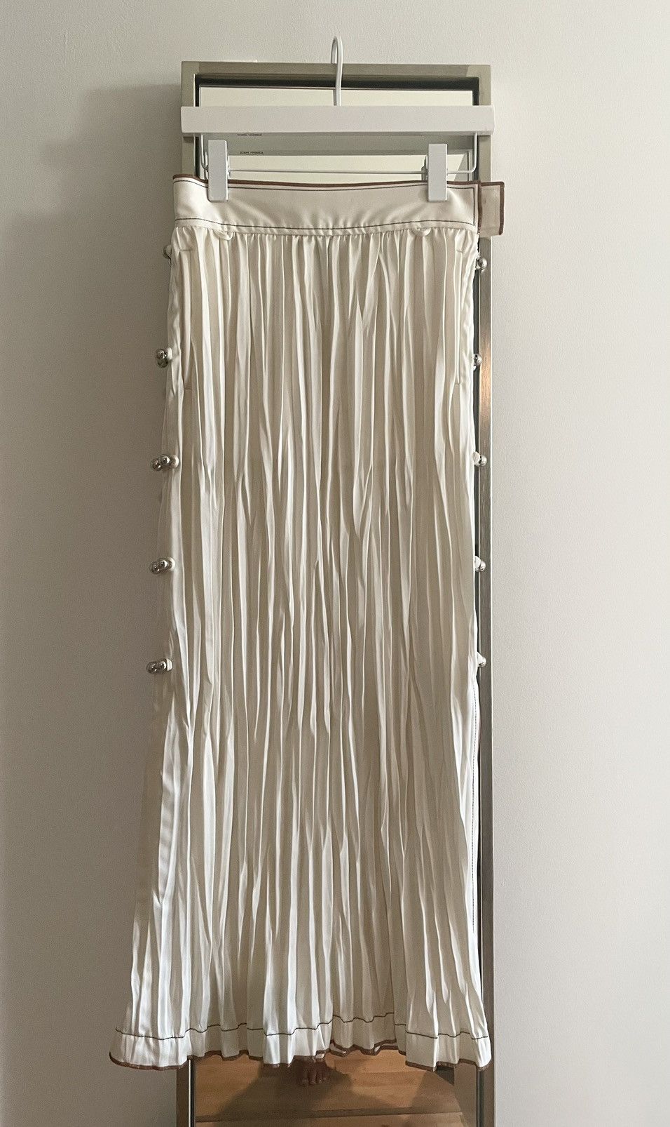 Loewe Loewe Pleated Midi Skirt🤍 Size 26" / US 2 / IT 38 - 1 Thumbnail