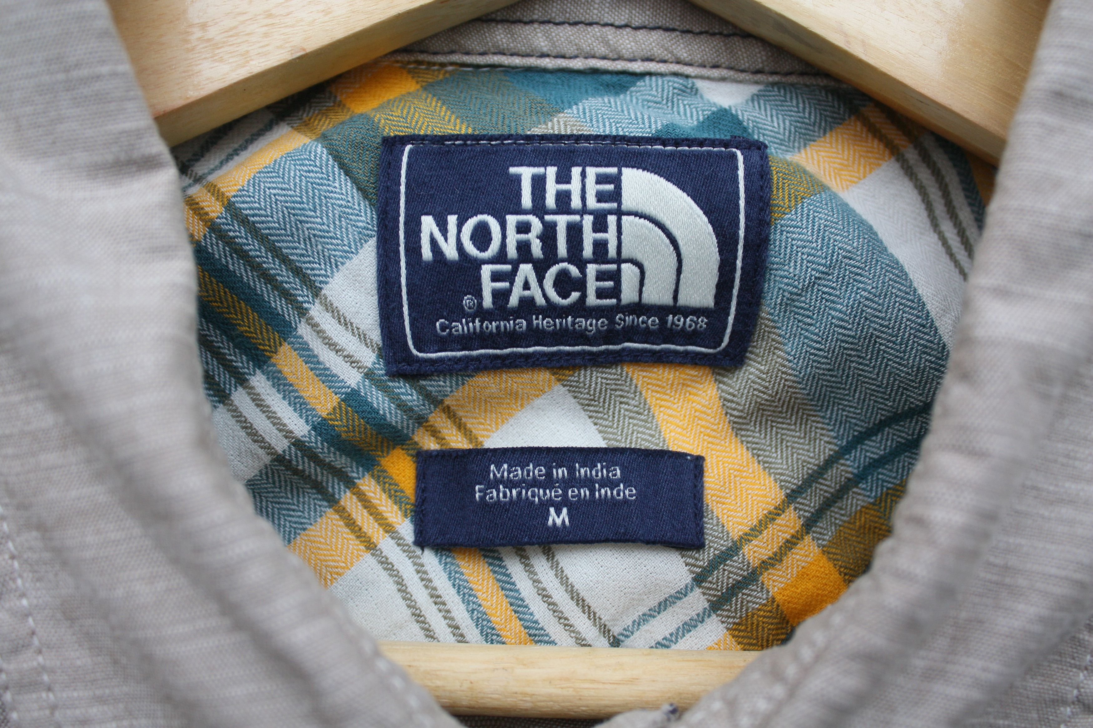 The North Face The North Face Beige Short Sleeve Shirt Size US M / EU 48-50 / 2 - 4 Thumbnail