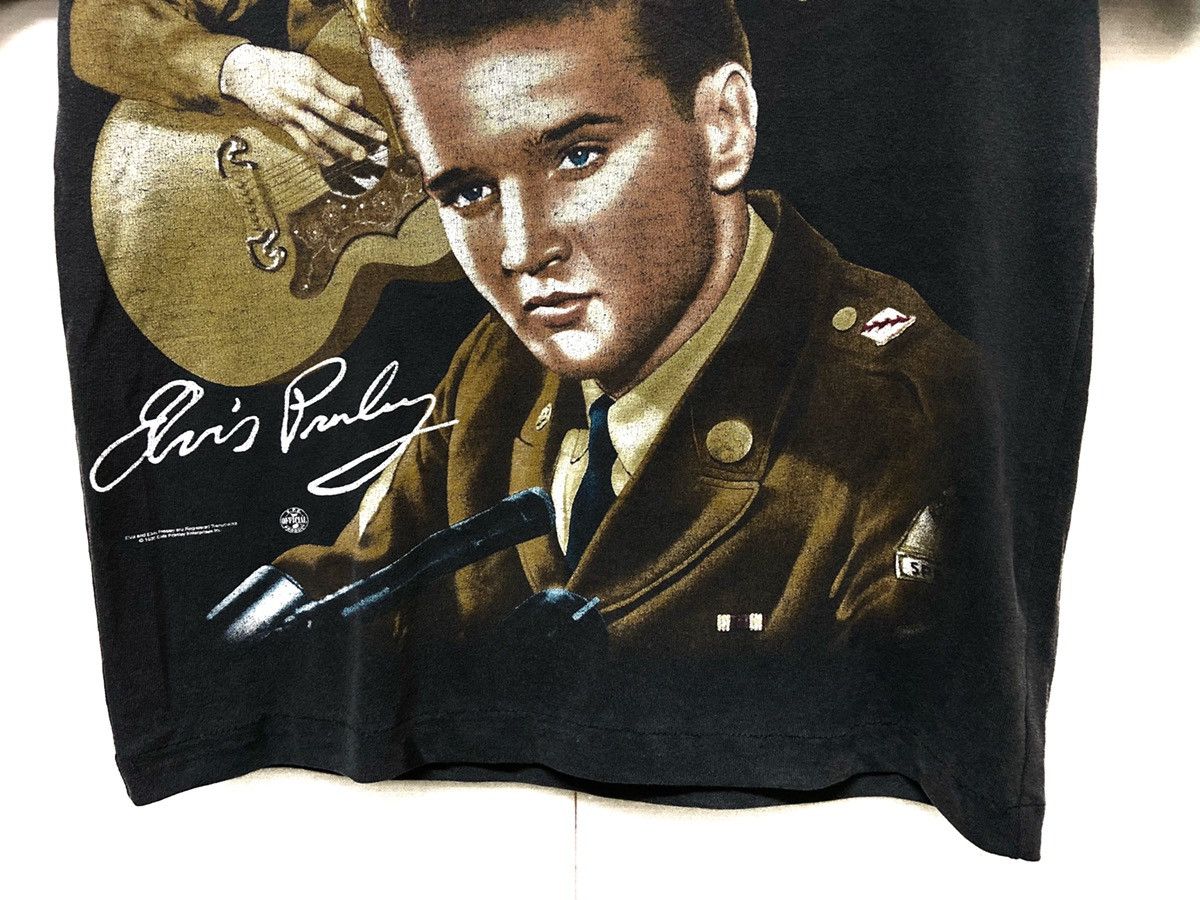 Band Tees × Vintage VINTAGE 1996's ELVIS PRESLEY PHOTO PRINT BLACK TEE Size US S / EU 44-46 / 1 - 3 Thumbnail