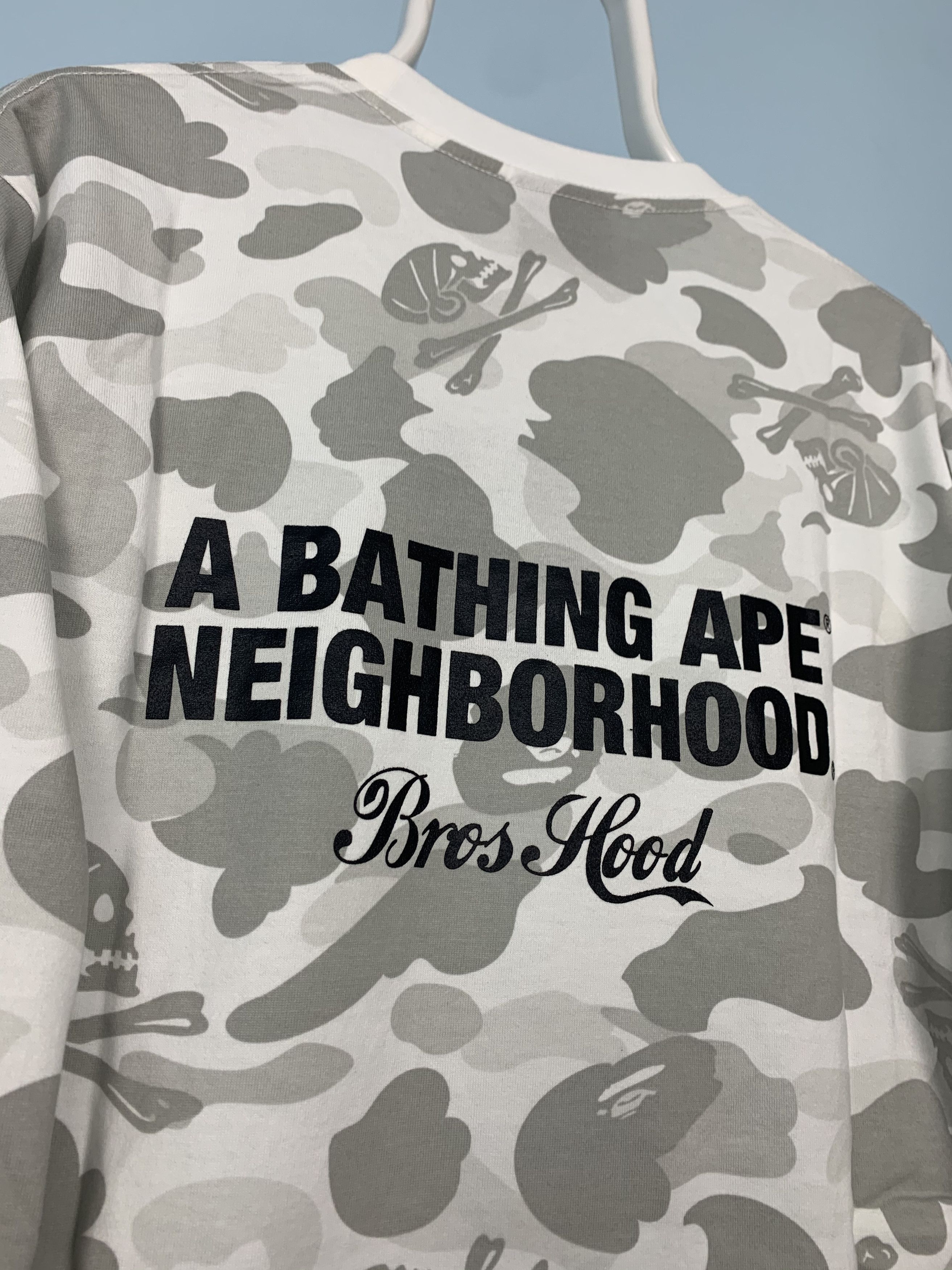 Bape × Neighborhood White Skull Camo Longsleeve Shirt Large Bape Neighborhood Size US L / EU 52-54 / 3 - 9 Thumbnail