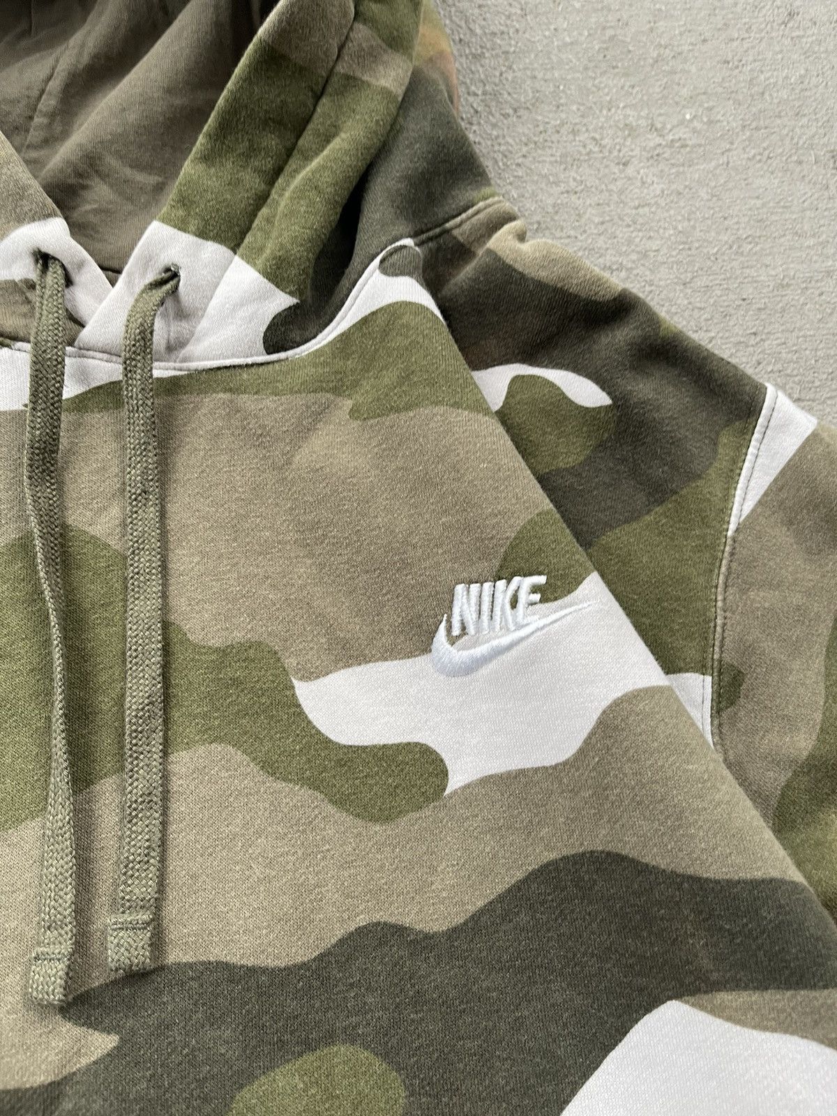 Other Vintage Nike Hoodie Size US L / EU 52-54 / 3 - 3 Thumbnail