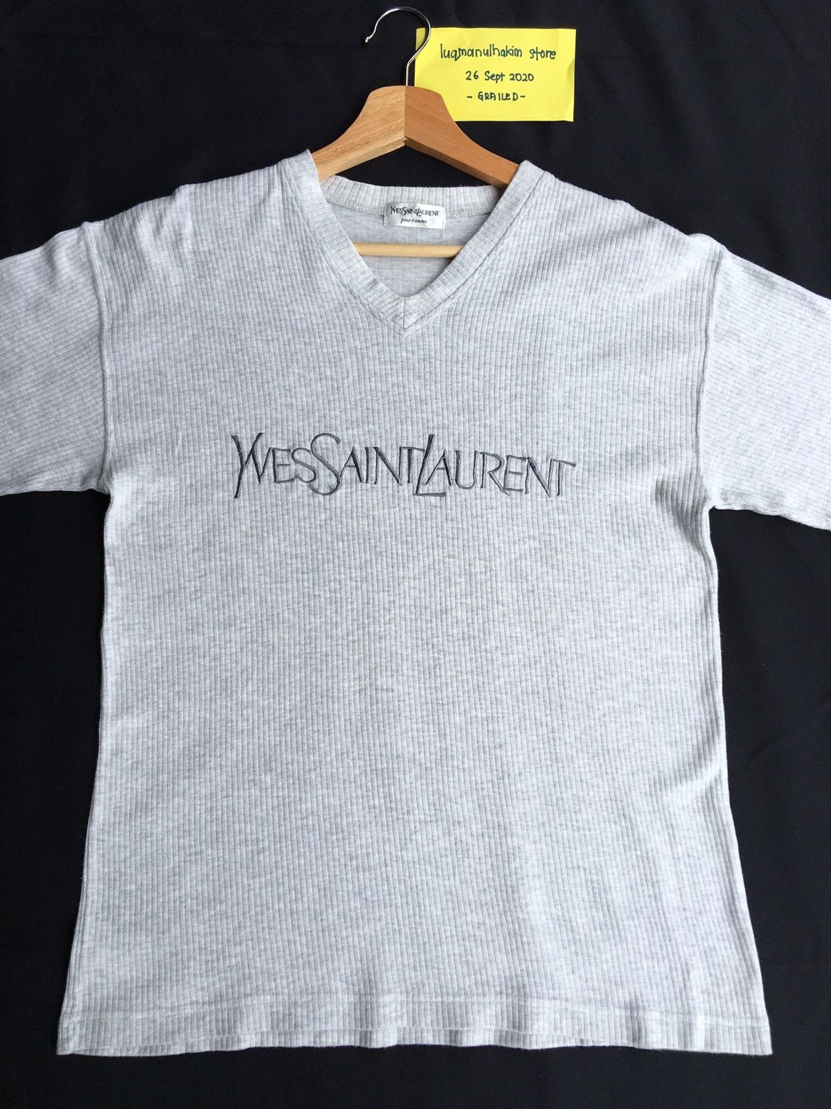 Yves Saint Laurent Rare YSL Yves Saint Laurent Embroidred Logo Spellout Tshirt Size US M / EU 48-50 / 2 - 13 Thumbnail