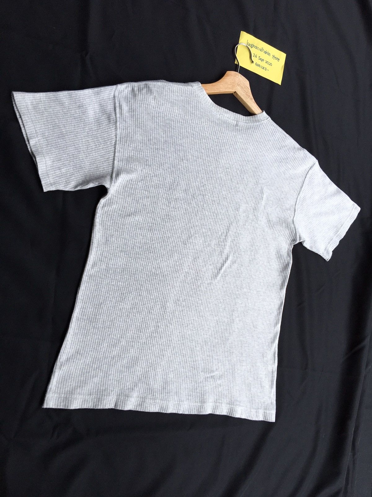 Yves Saint Laurent Rare YSL Yves Saint Laurent Embroidred Logo Spellout Tshirt Size US M / EU 48-50 / 2 - 11 Thumbnail