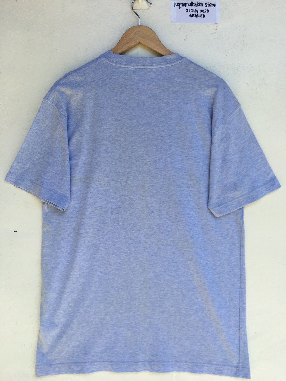 Yves Saint Laurent Yves Saint Laurent YSL BIG LOGO Printed Spellout Tshirt Size US L / EU 52-54 / 3 - 7 Thumbnail