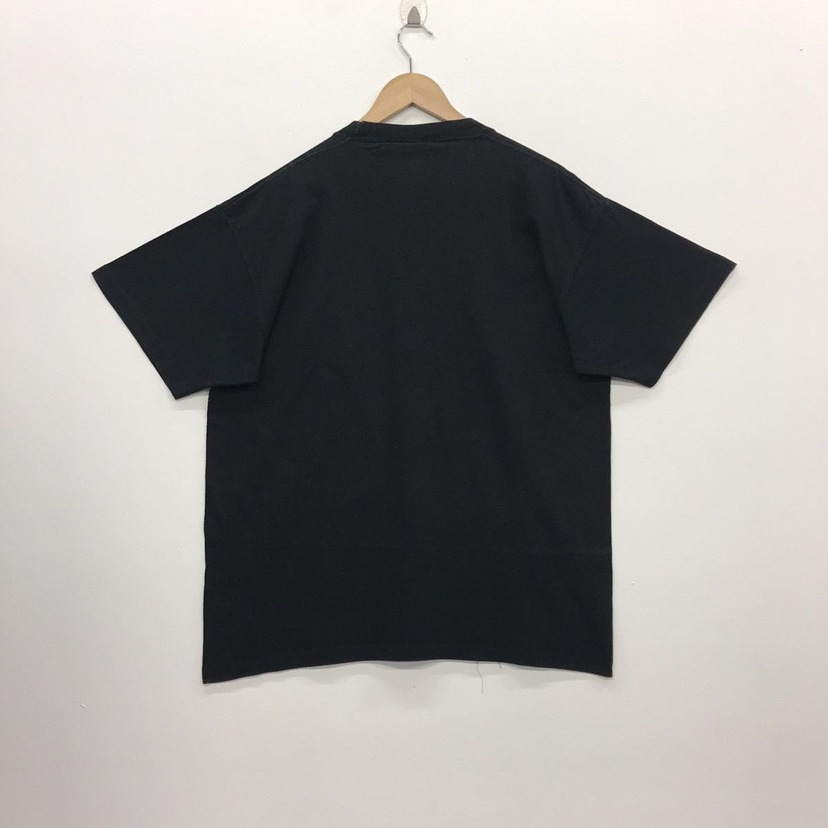 DKNY × Vintage Rare!! Vintage DKNY Big Logo Tees men clothing Size US M / EU 48-50 / 2 - 10 Thumbnail