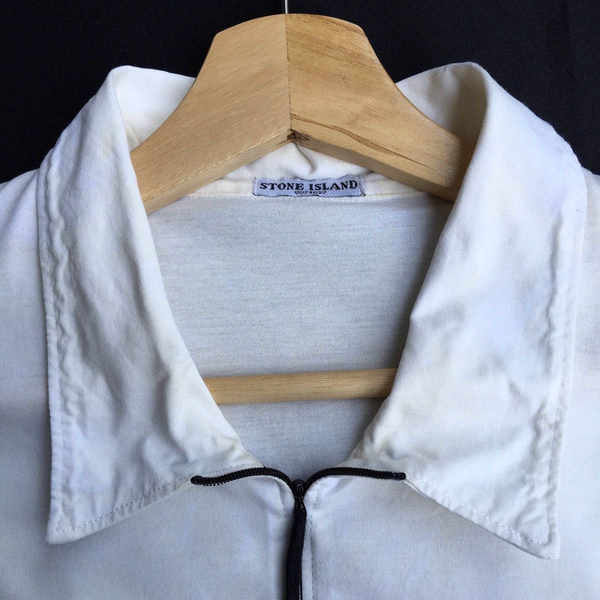 Stone Island Authentic Vintage Stone Island White Polo Side Logo Size US L / EU 52-54 / 3 - 13 Thumbnail