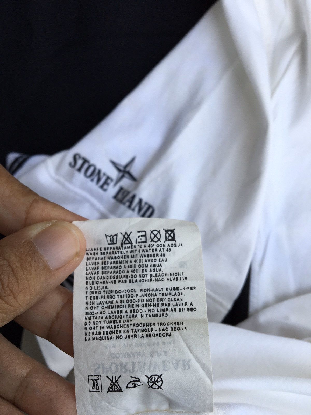 Stone Island Authentic Vintage Stone Island White Polo Side Logo Size US L / EU 52-54 / 3 - 21 Thumbnail