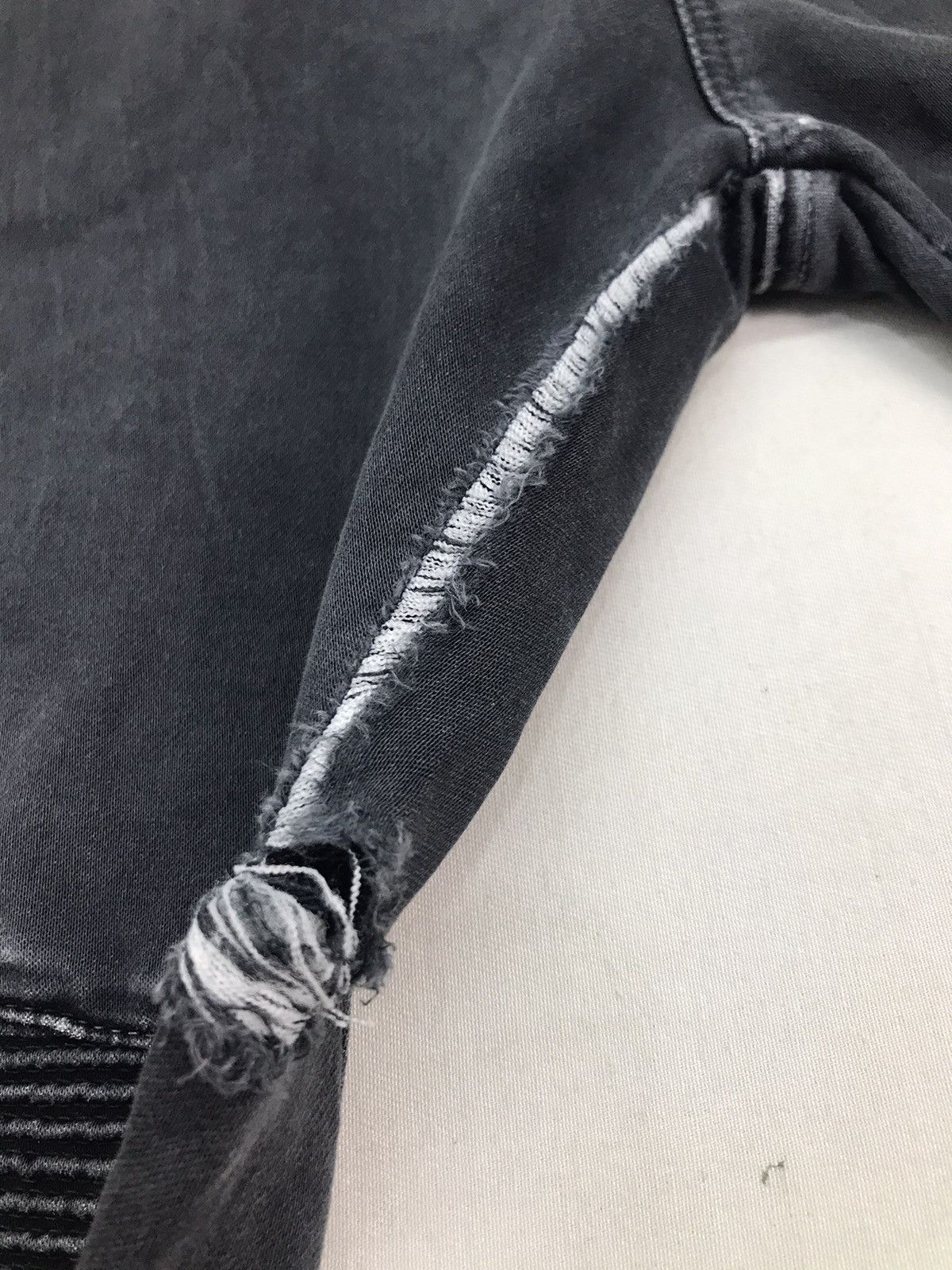 Zara Zara men stretchable denim distressed jogger pant Size US 34 / EU 50 - 18 Thumbnail