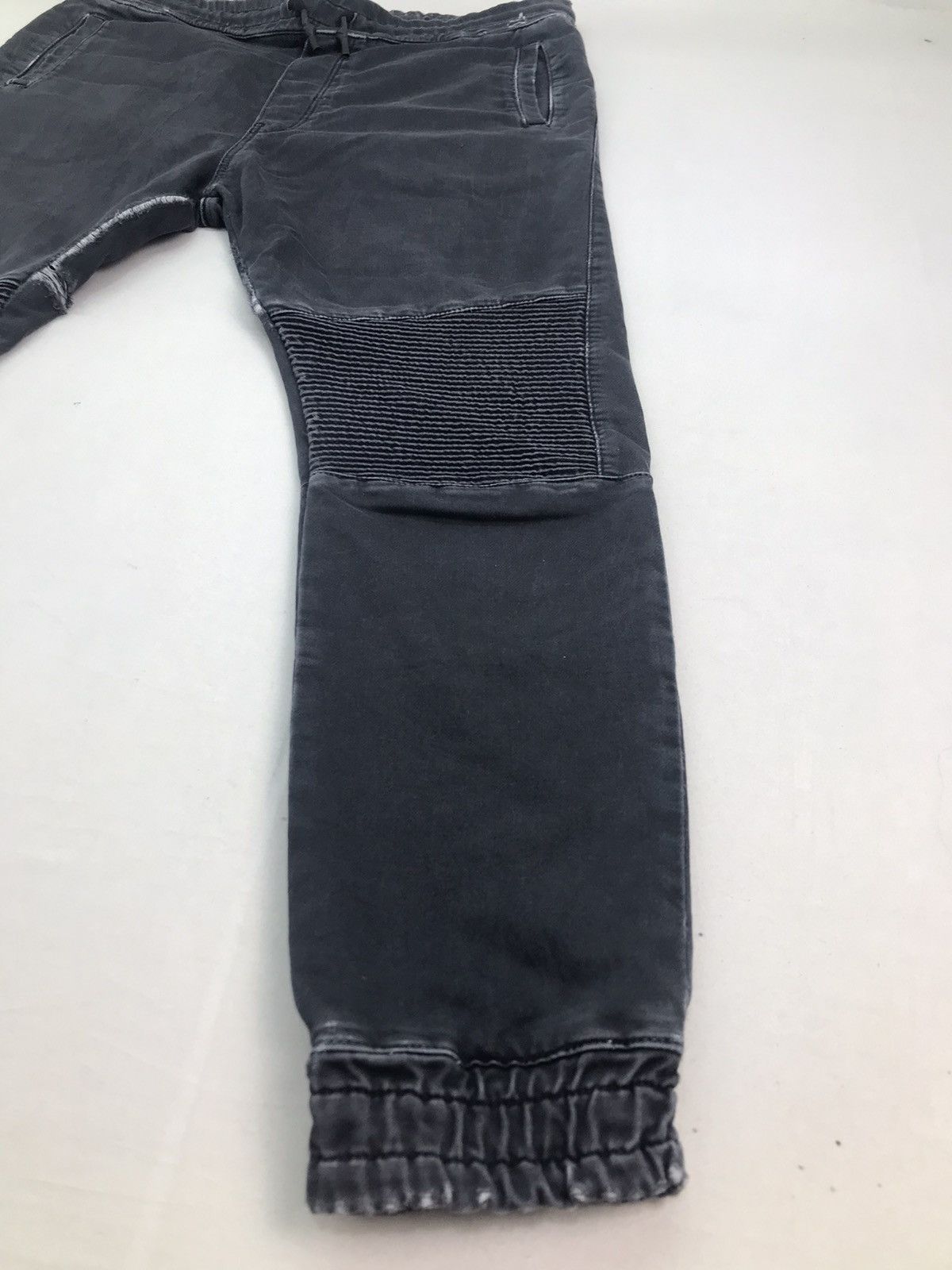 Zara Zara men stretchable denim distressed jogger pant Size US 34 / EU 50 - 3 Thumbnail