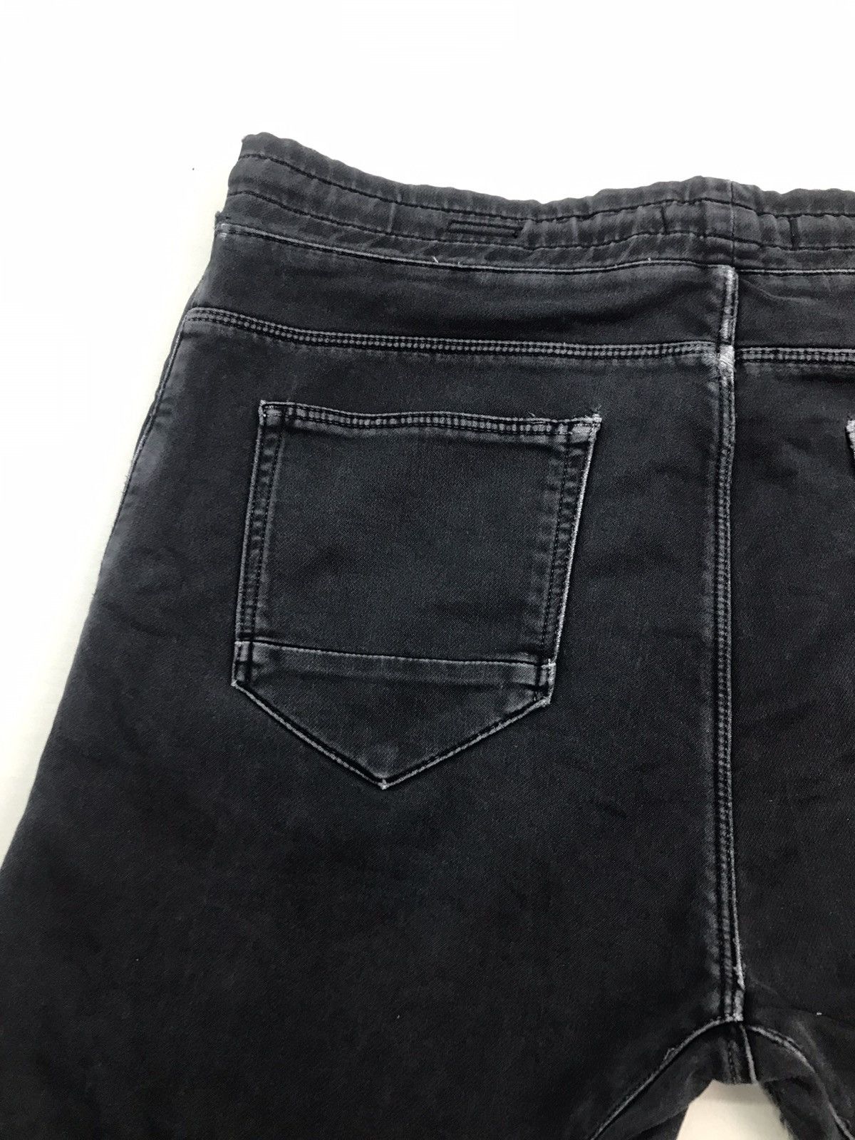 Zara Zara men stretchable denim distressed jogger pant Size US 34 / EU 50 - 24 Thumbnail
