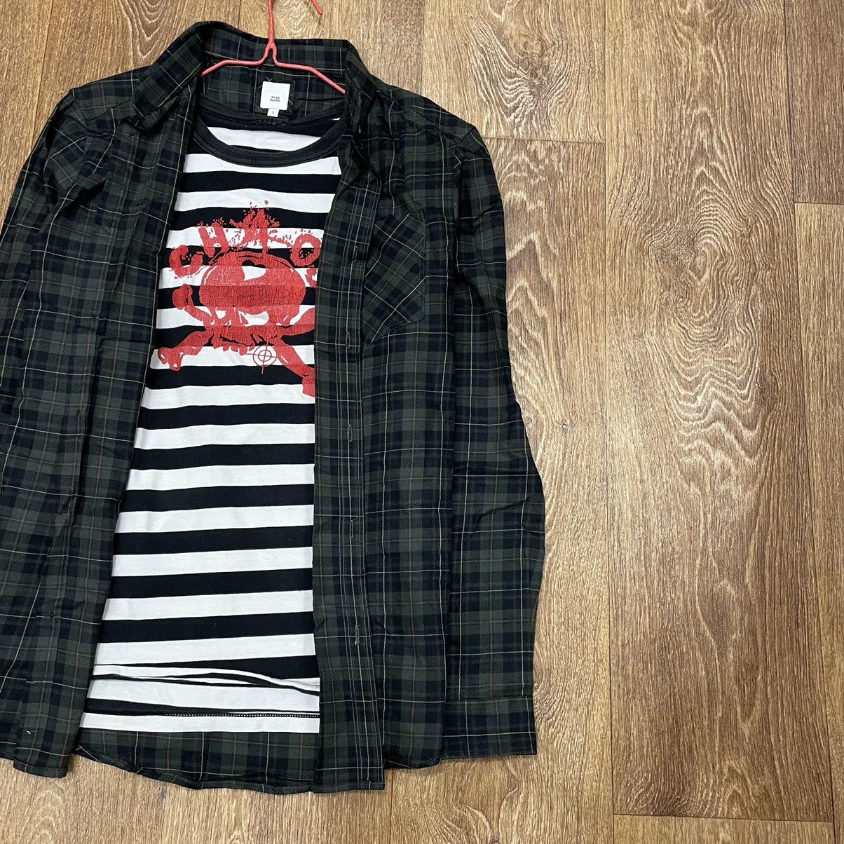 Vintage Vintage 90s Plaid Shirt Graphic Tee Streetwear Grunge Boxy S Size US S / EU 44-46 / 1 - 3 Thumbnail