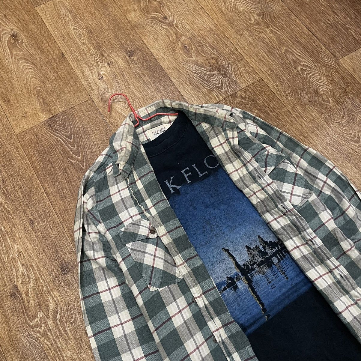 Vintage Vintage 90s Plaid Shirt Oversized Grunge Faded Workwear M Size US M / EU 48-50 / 2 - 1 Thumbnail