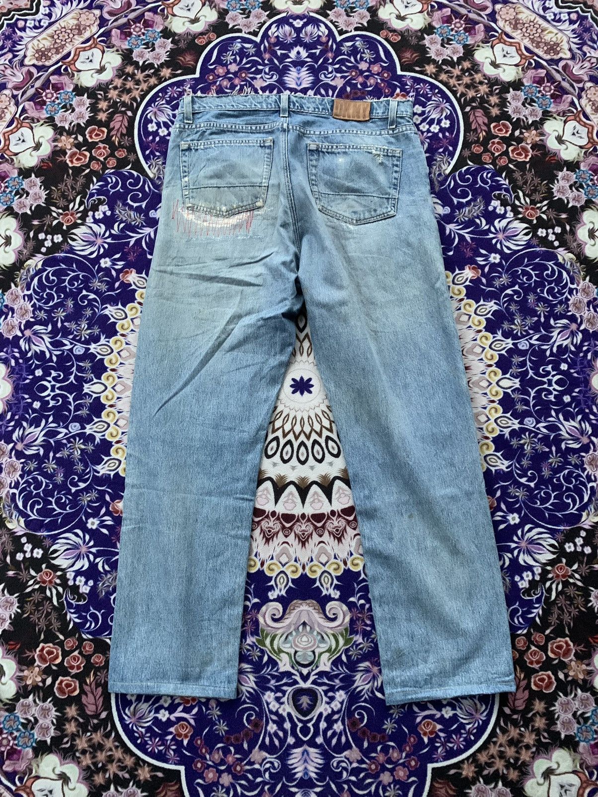 DKNY × Designer Vintage DKNY Faded Distressed Denim Size US 35 - 7 Thumbnail