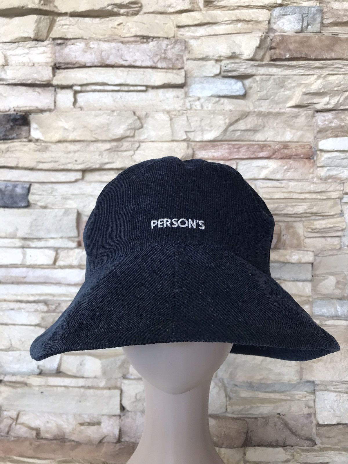 PERSON'S Vintage Person’s Corduroy Bucket Hat Size ONE SIZE - 1 Thumbnail