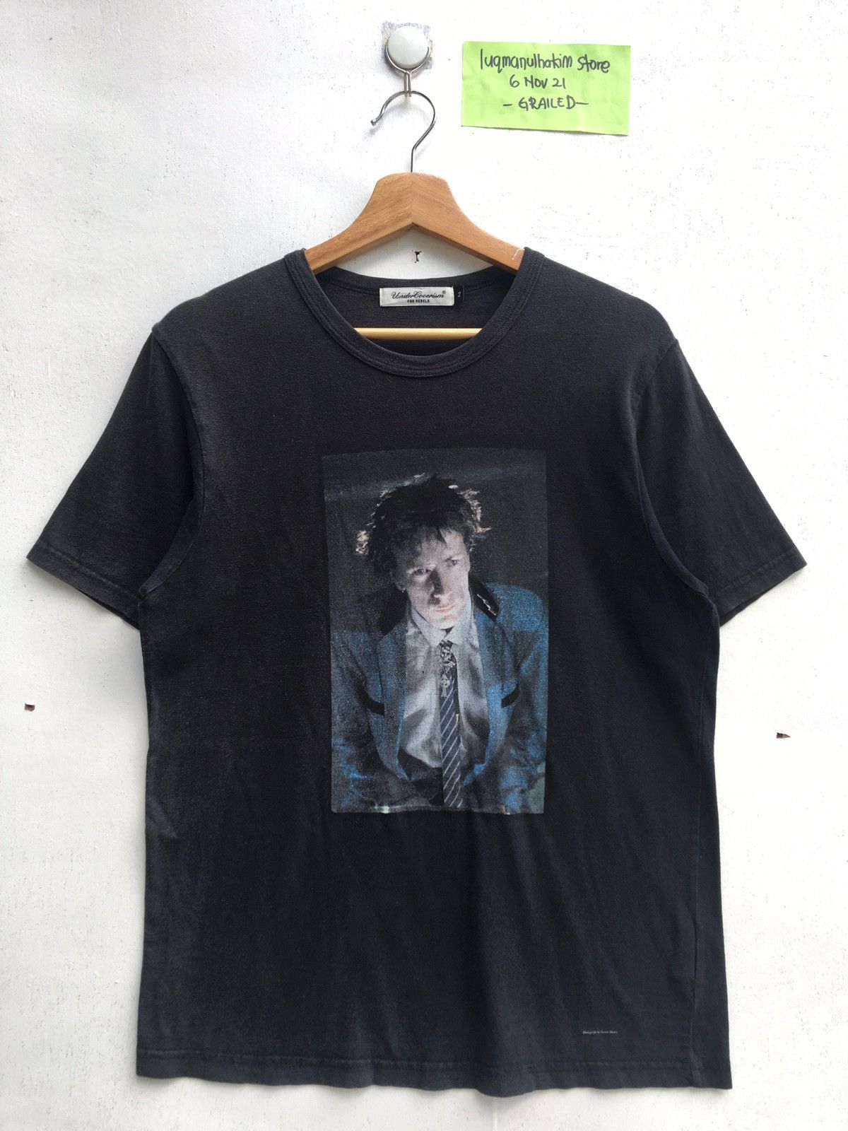 Undercover Rarest Undercover Johnny Rotten Photograph by Dennis Morris Size US S / EU 44-46 / 1 - 4 Thumbnail